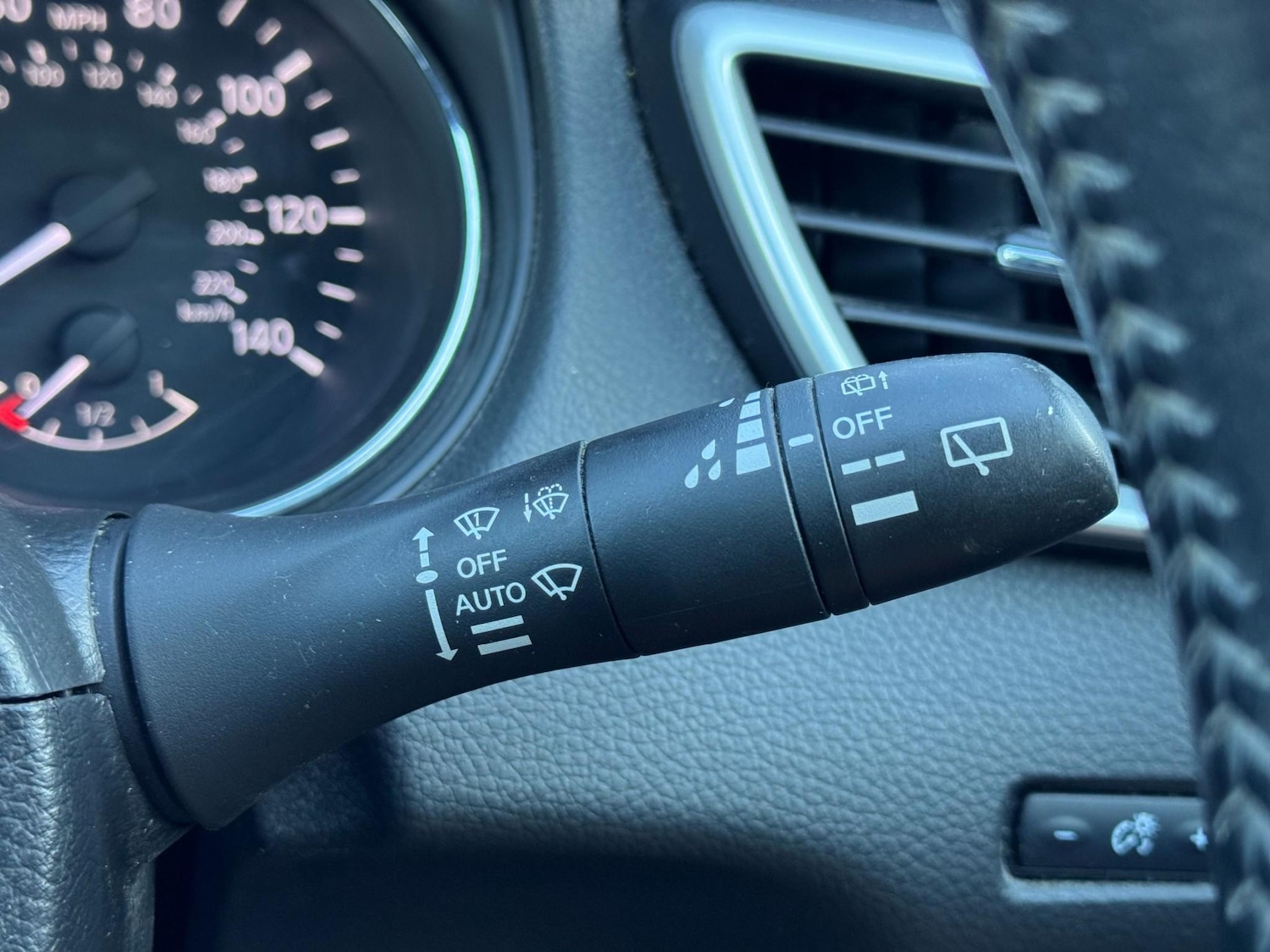 Used Nissan Qashqai 2017 for sale - 76290781: Photo 48