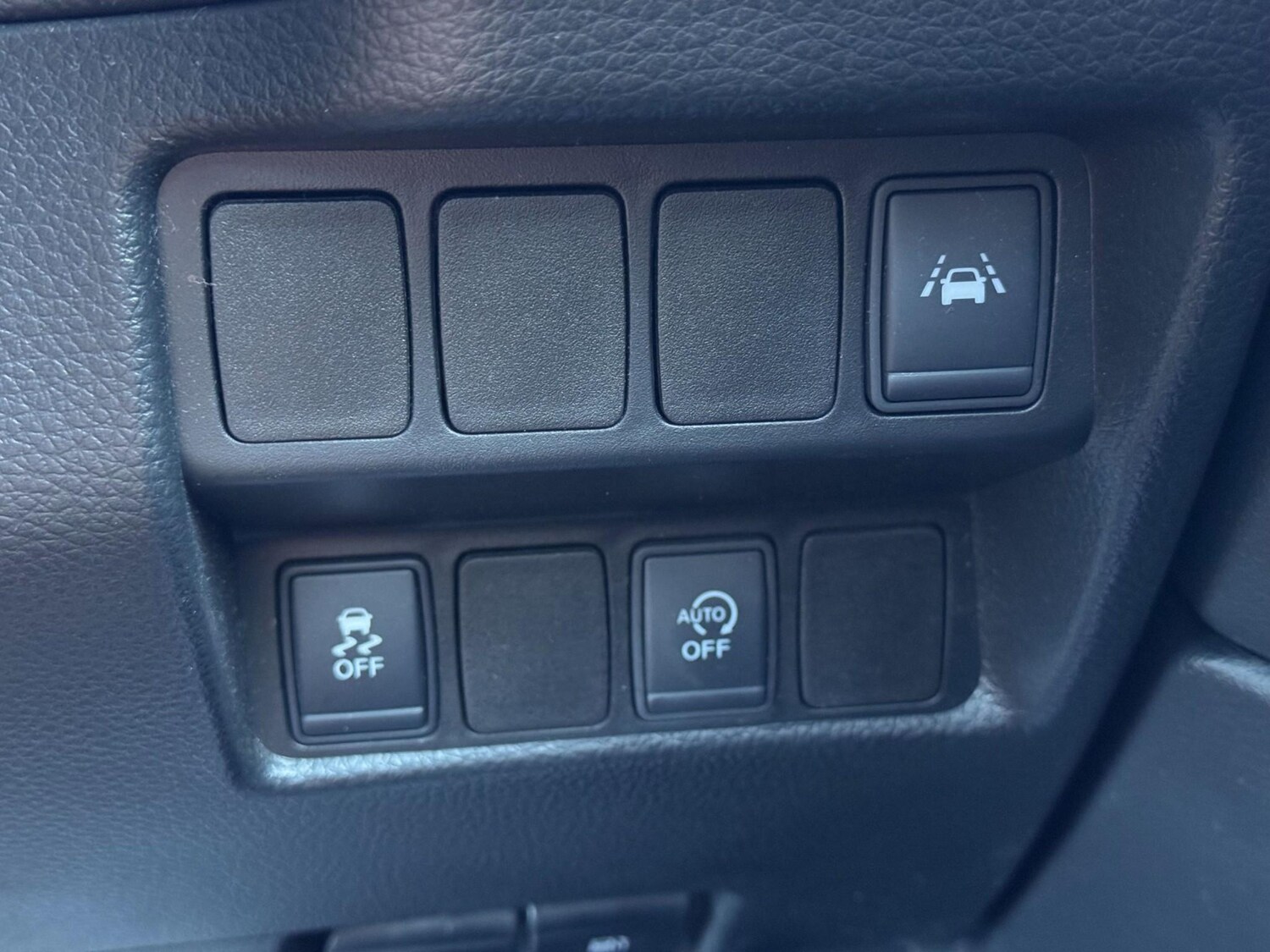 Used Nissan Qashqai 2017 for sale - 76290781: Photo 50