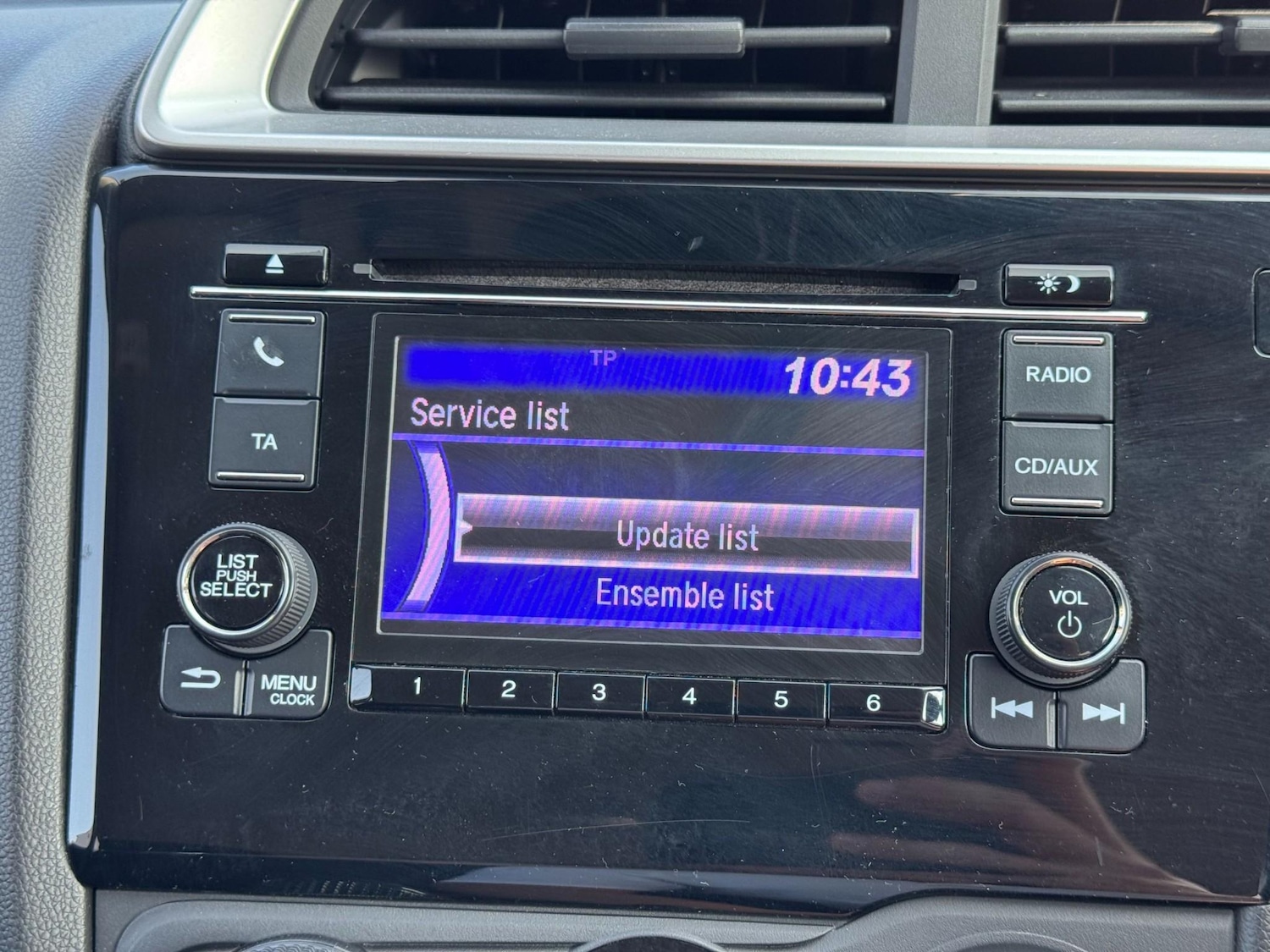 Used Honda Jazz 2018 for sale - 76372167: Photo 30