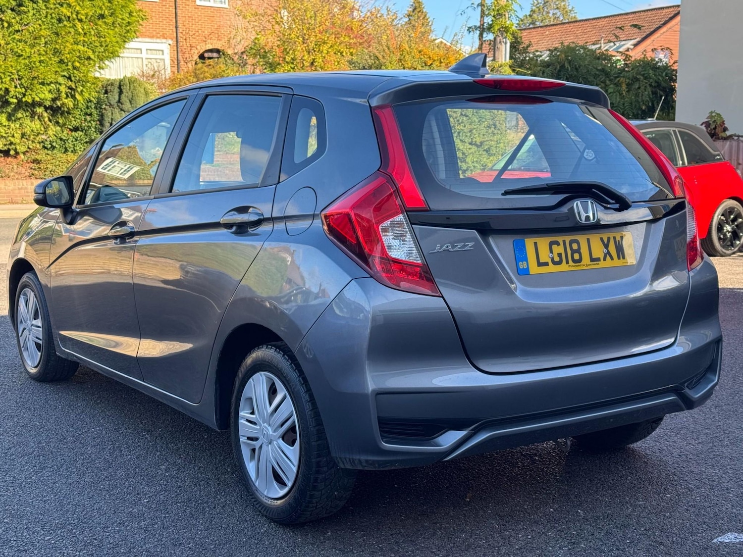 Used Honda Jazz 2018 for sale - 76372167: Photo 6