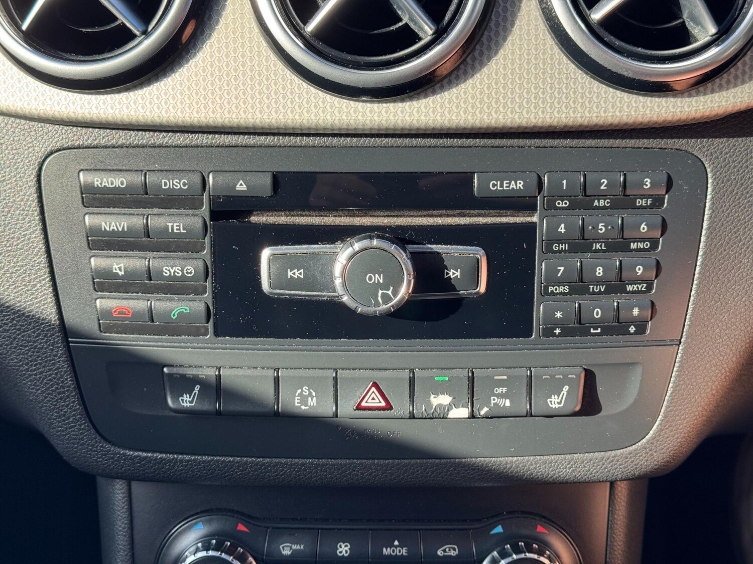 Used Mercedes-Benz B Class 2014 for sale - 77840776: Photo 35