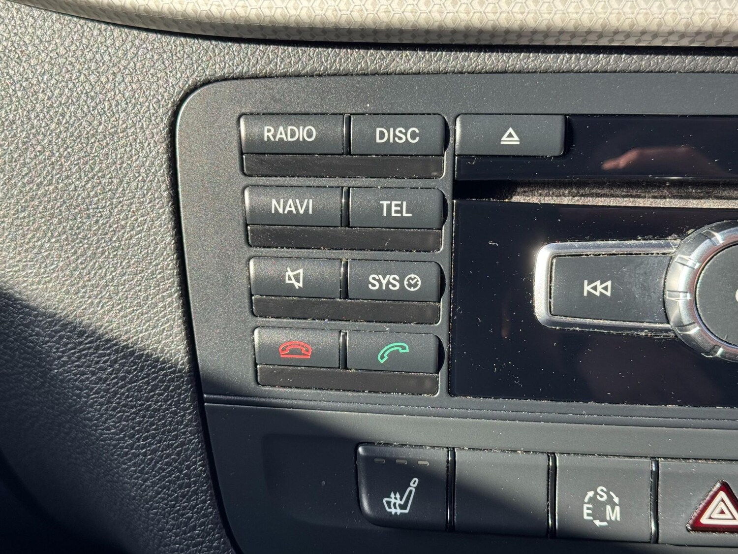 Used Mercedes-Benz B Class 2014 for sale - 77840776: Photo 36