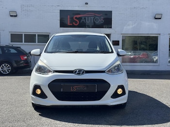 Used Hyundai i10 2014 for sale - 79469523: Photo