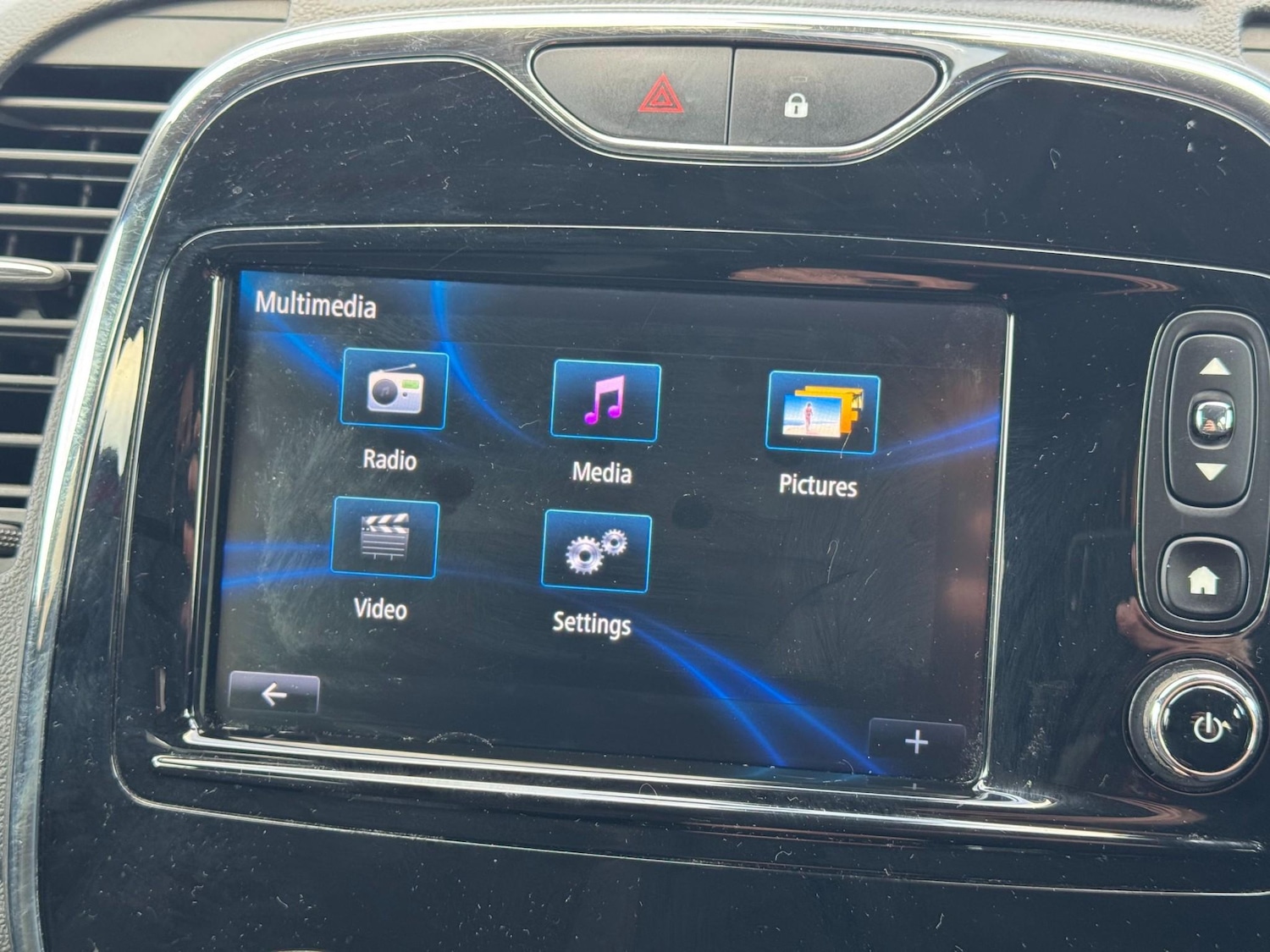 Used Renault Captur 2016 for sale - 76949478: Photo 26