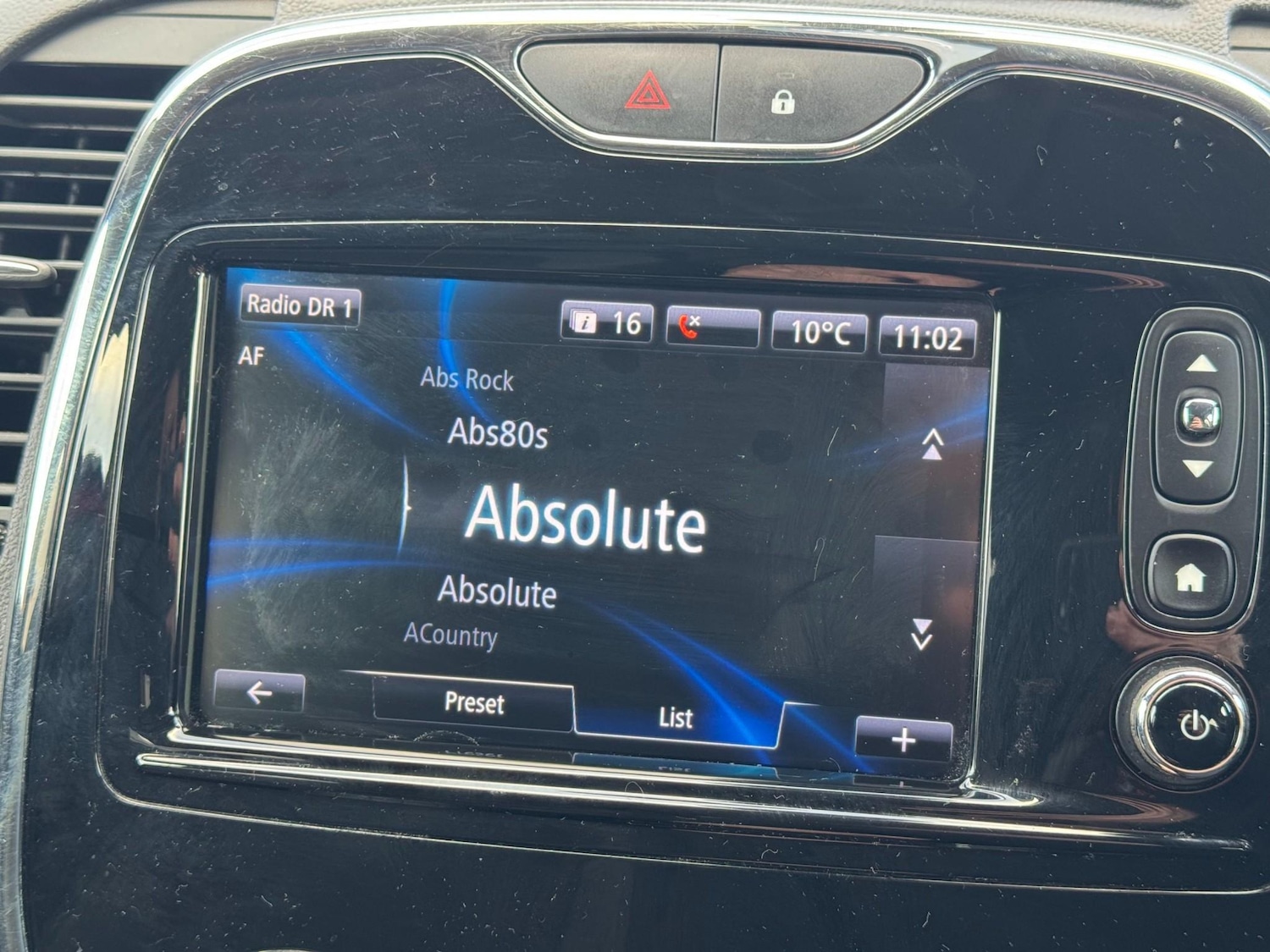 Used Renault Captur 2016 for sale - 76949478: Photo 27