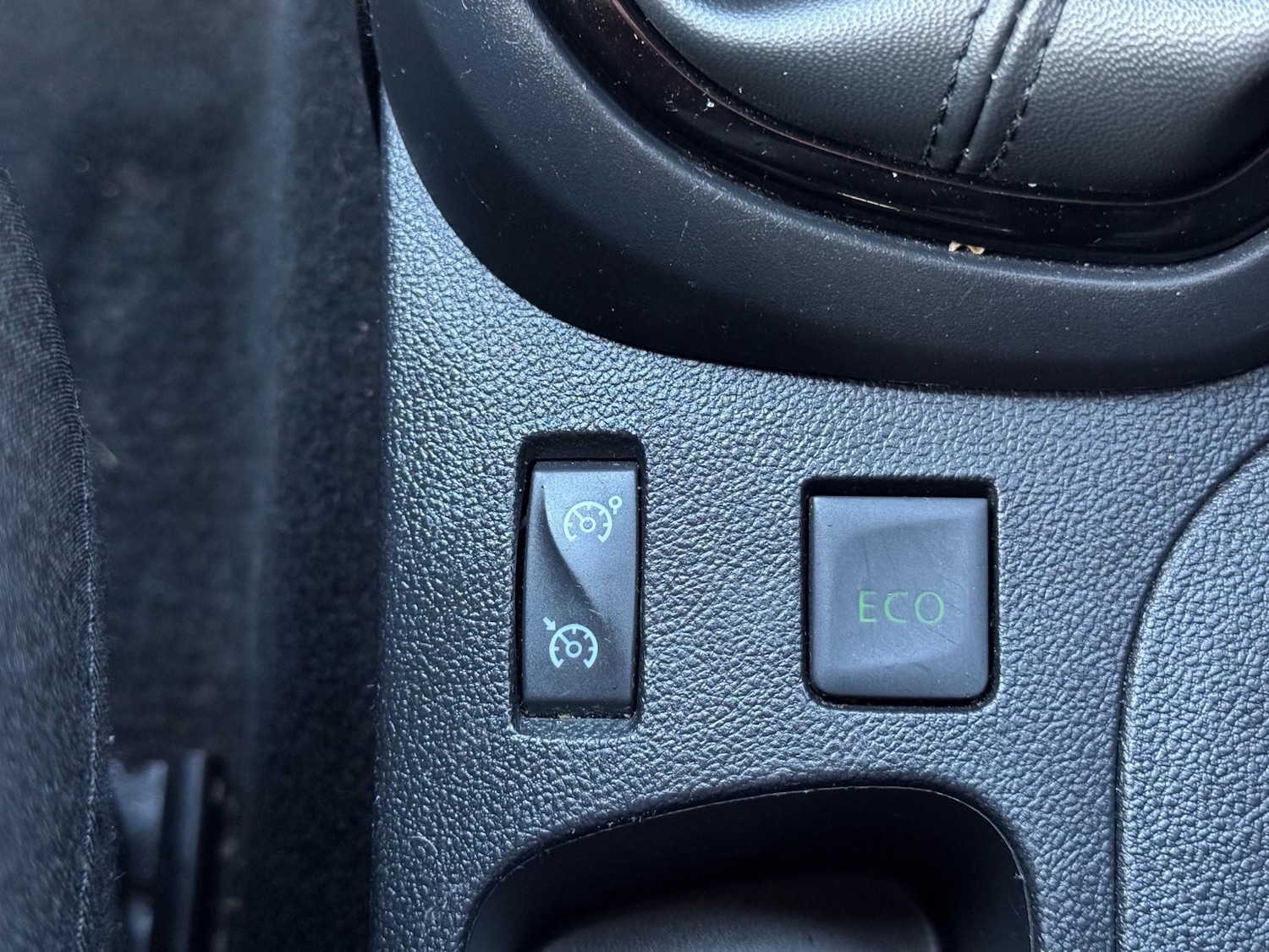 Used Renault Captur 2016 for sale - 76949478: Photo 44