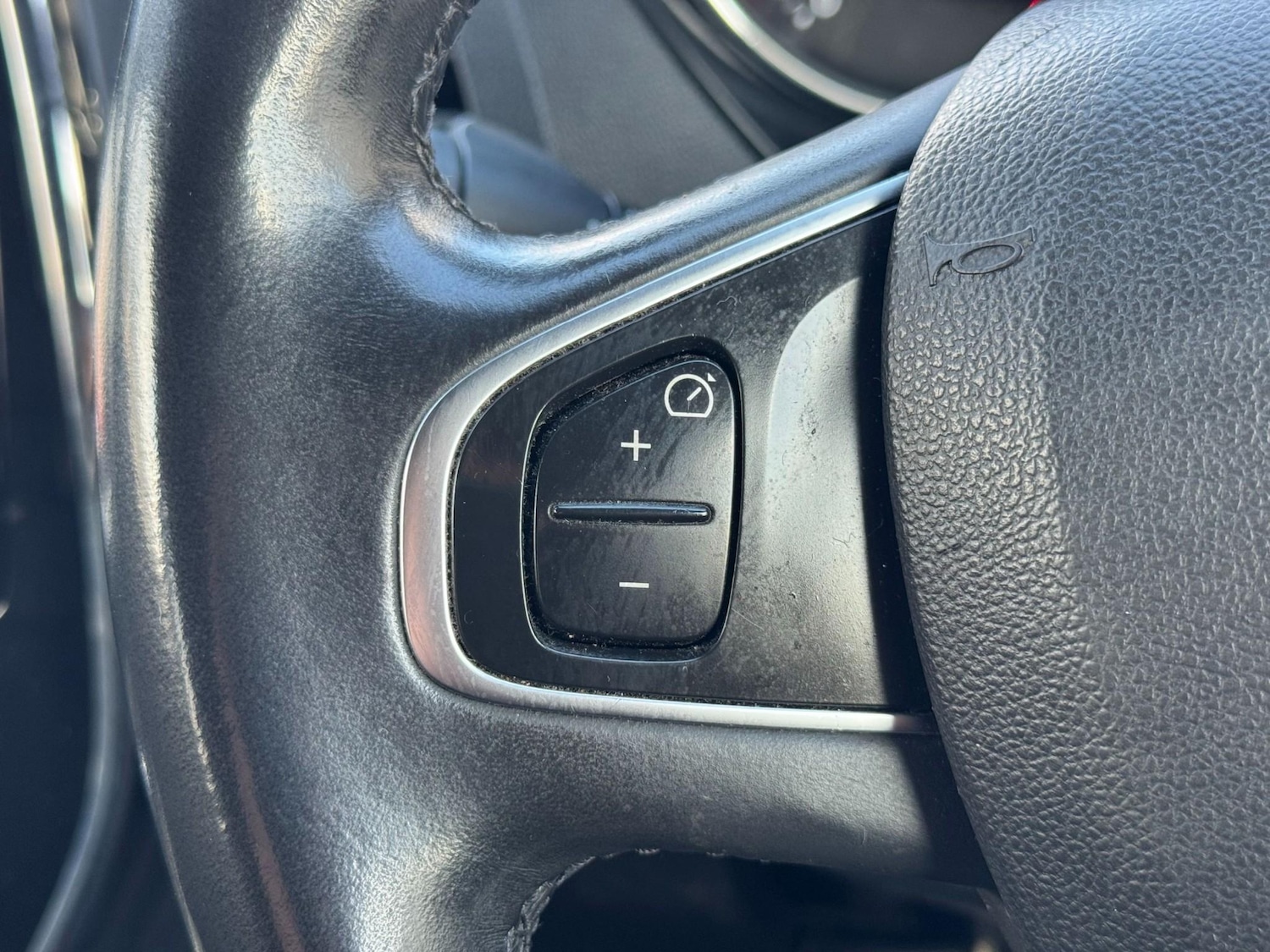 Used Renault Captur 2016 for sale - 76949478: Photo 45