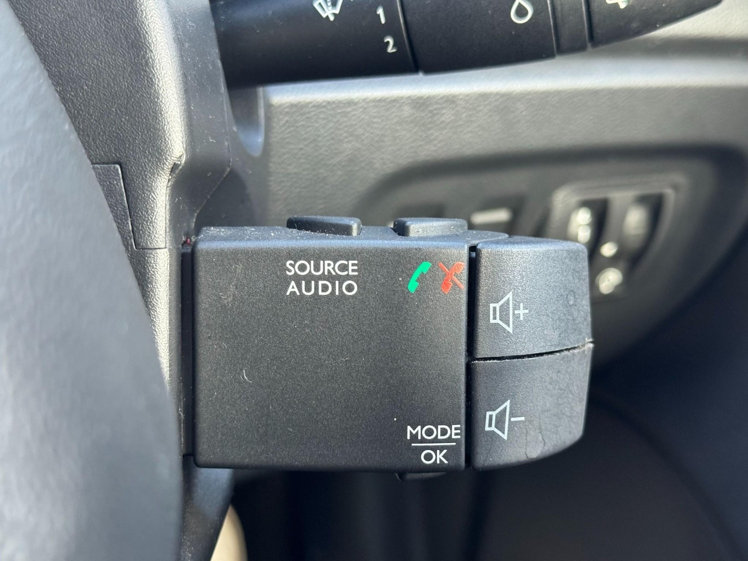 Used Renault Captur 2016 for sale - 76949478: Photo 49