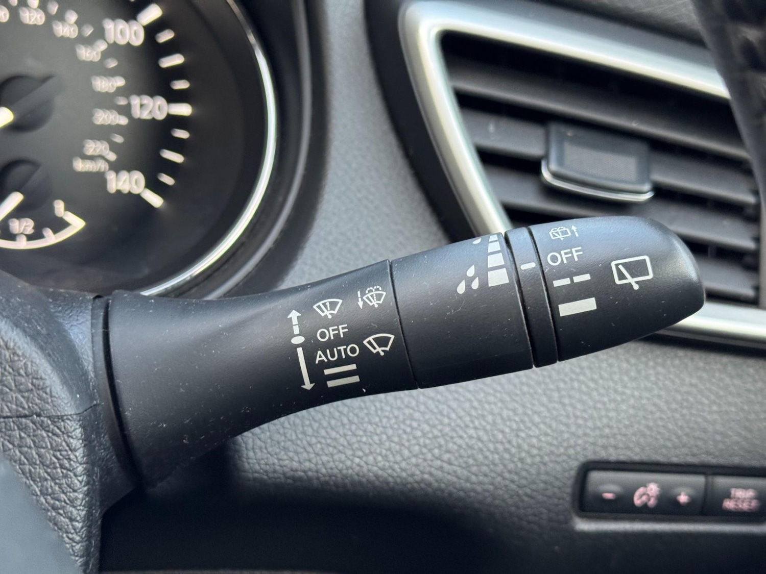 Used Nissan X-Trail 2017 for sale - 76716049: Photo 52