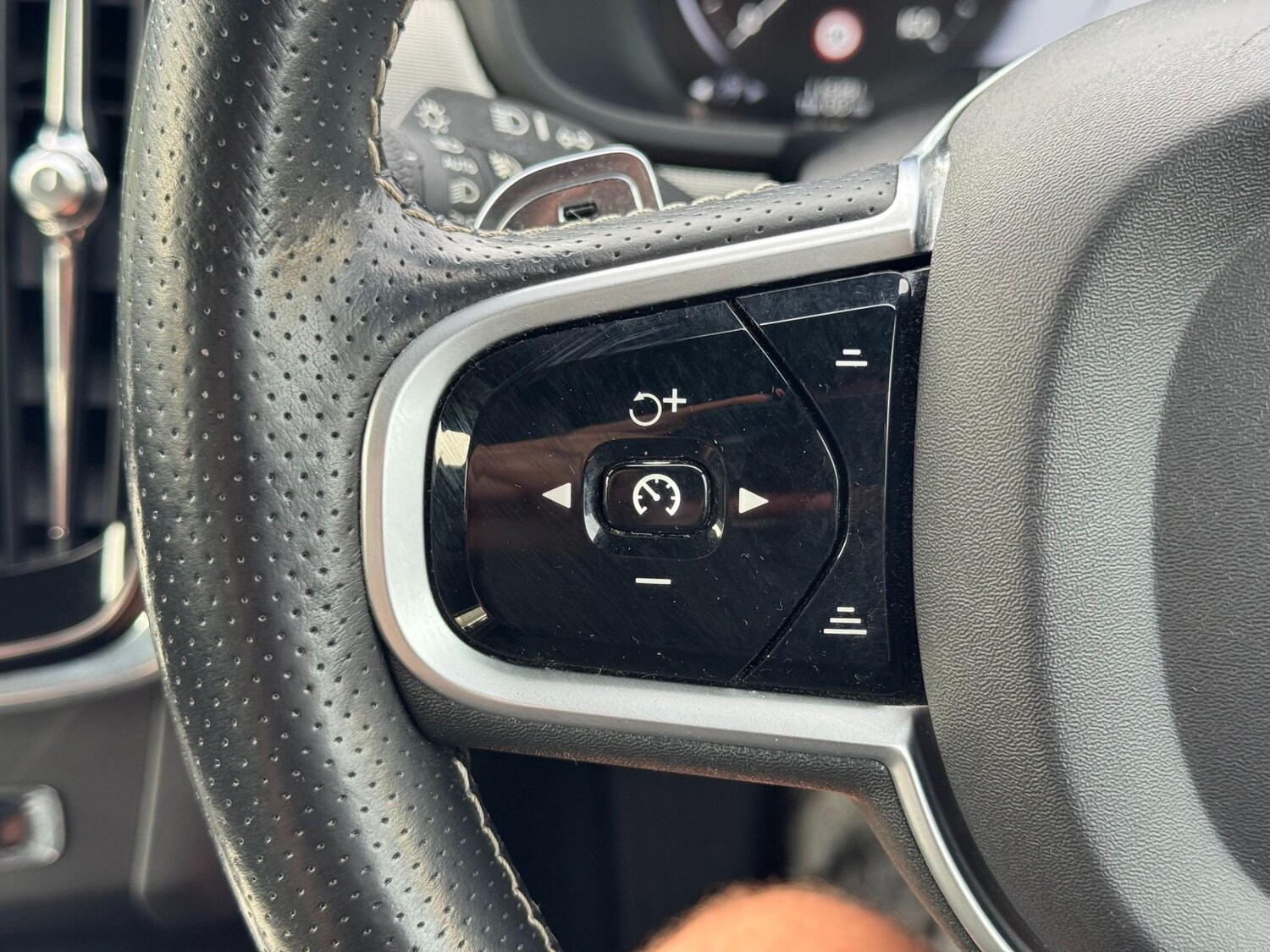 Used Volvo S90 2018 for sale - 78205919: Photo 46