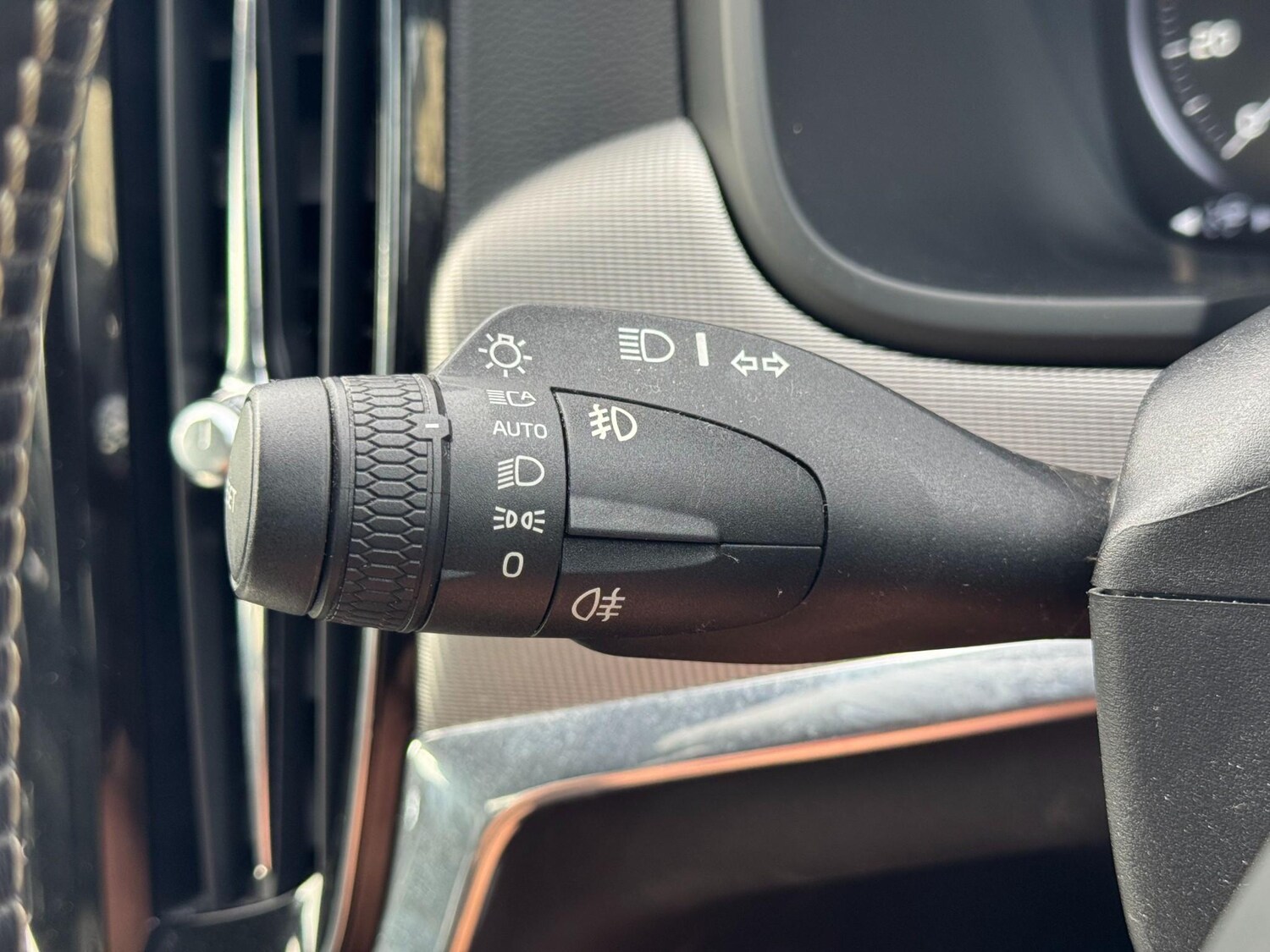 Used Volvo S90 2018 for sale - 78205919: Photo 49