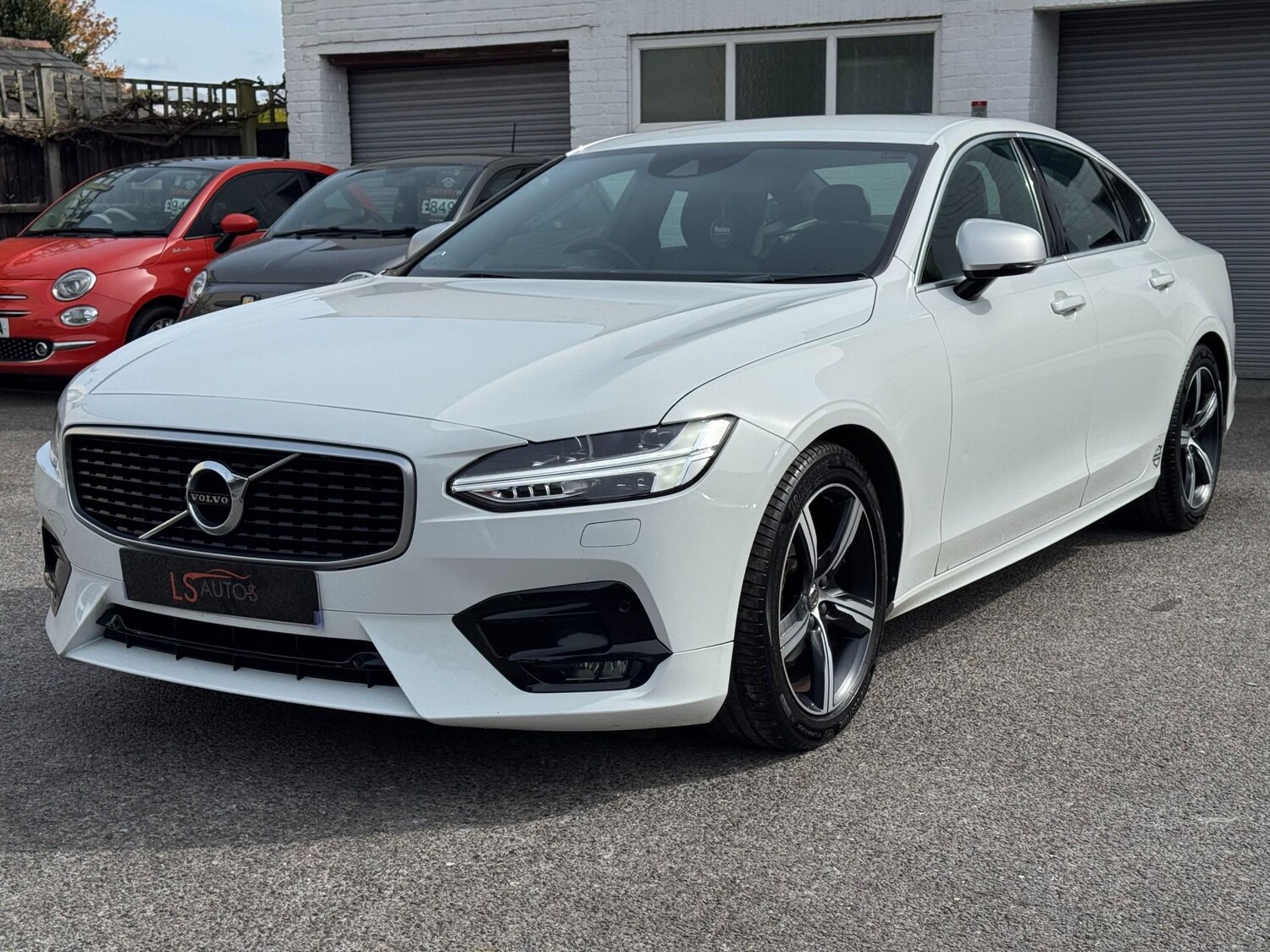 Used Volvo S90 2018 for sale - 78205919: Photo 8