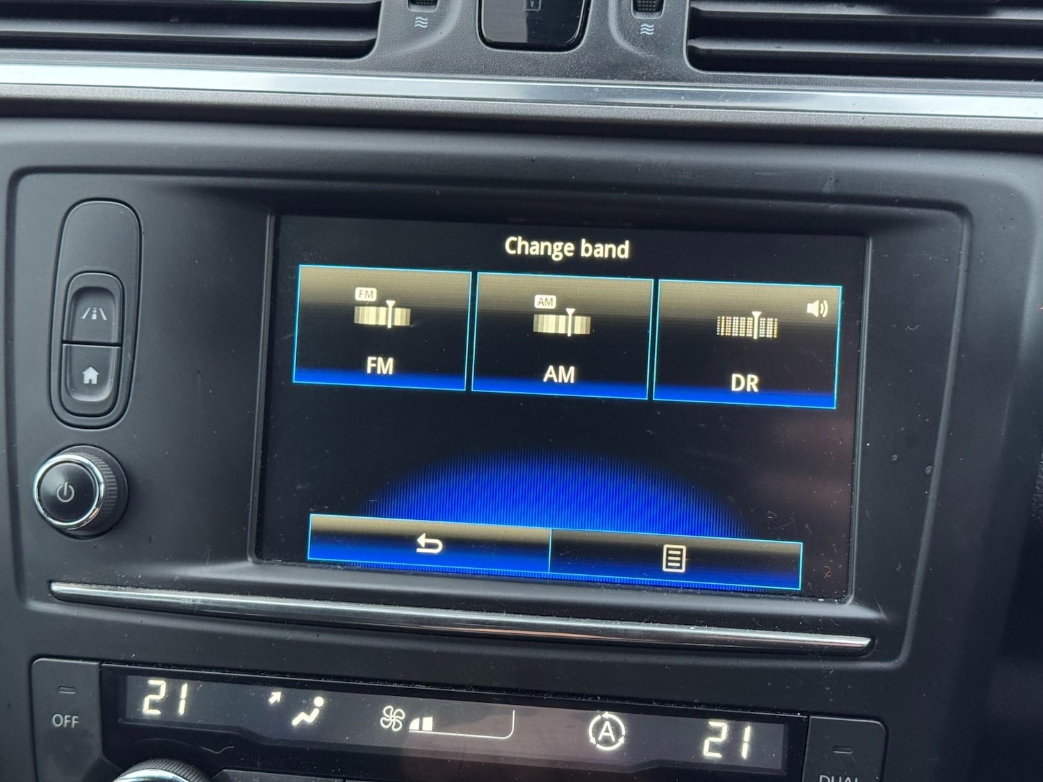 Used Renault Kadjar 2016 for sale - 76840330: Photo 31