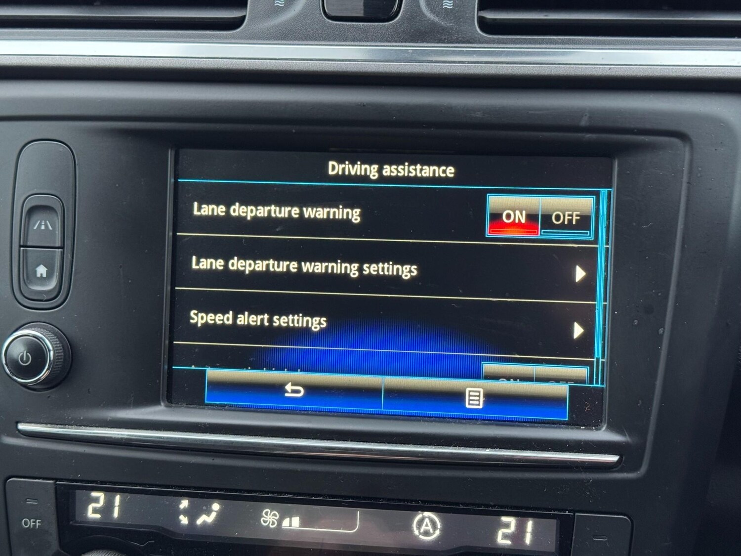 Used Renault Kadjar 2016 for sale - 76840330: Photo 38