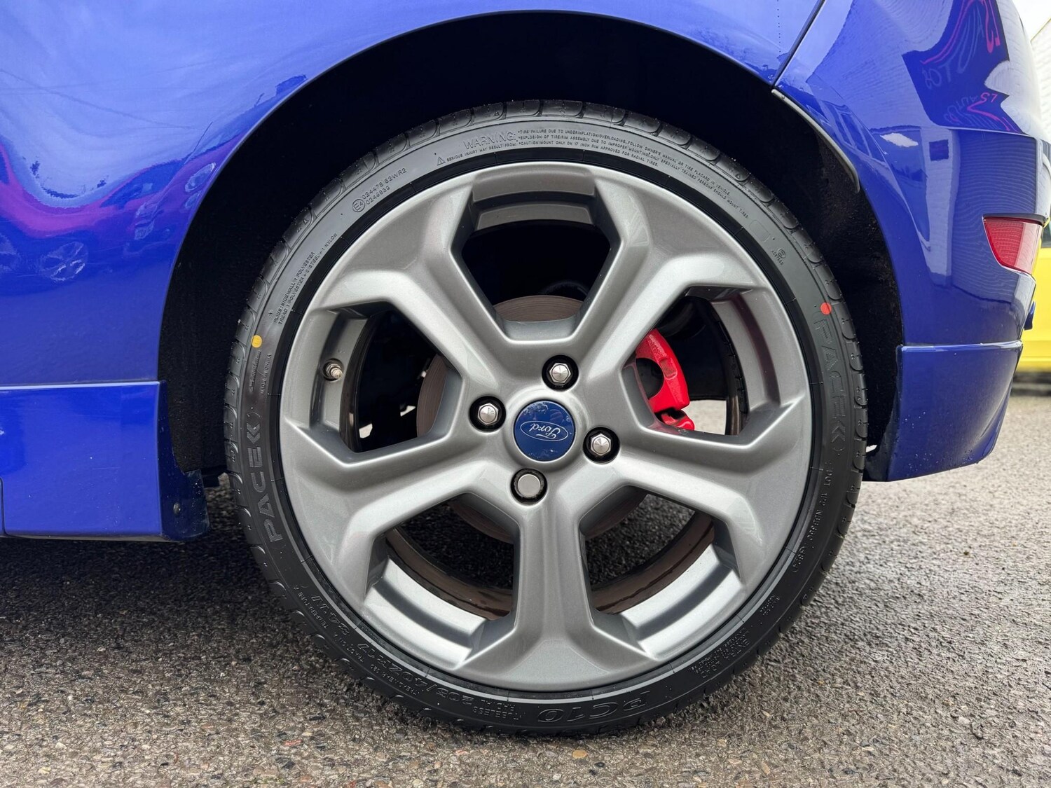 Used Ford Fiesta 2015 for sale - 76887877: Photo 12