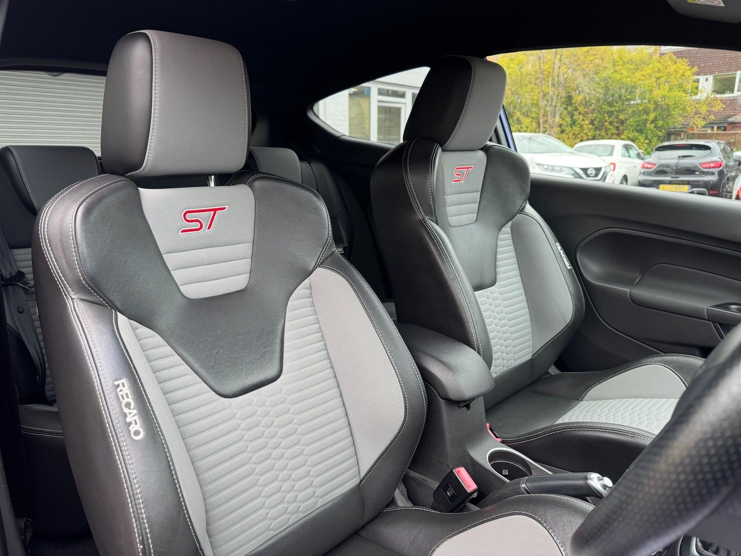 Used Ford Fiesta 2015 for sale - 76887877: Photo 18