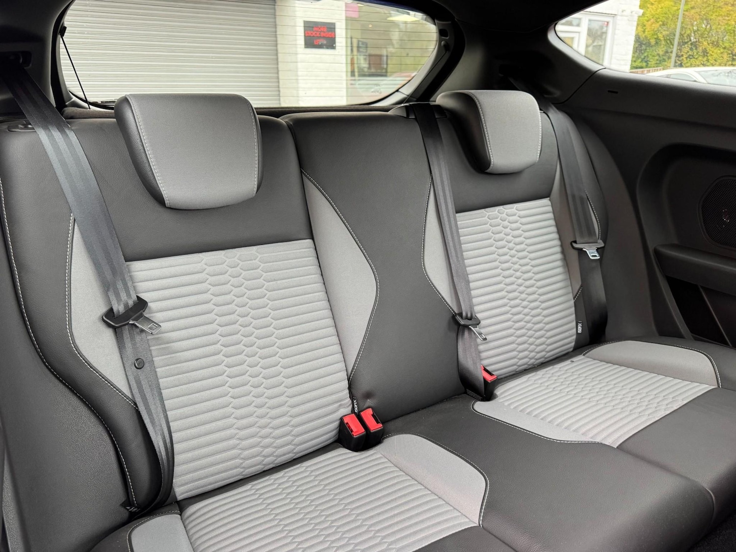 Used Ford Fiesta 2015 for sale - 76887877: Photo 19