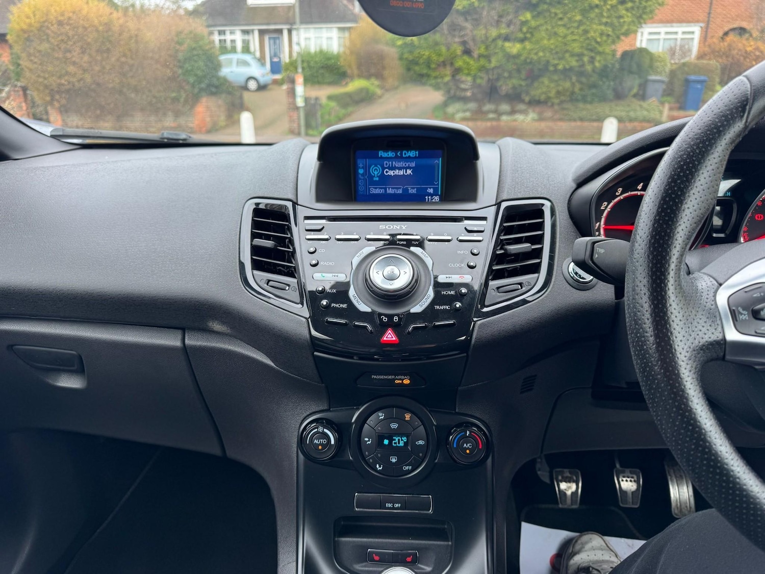 Used Ford Fiesta 2015 for sale - 76887877: Photo 24