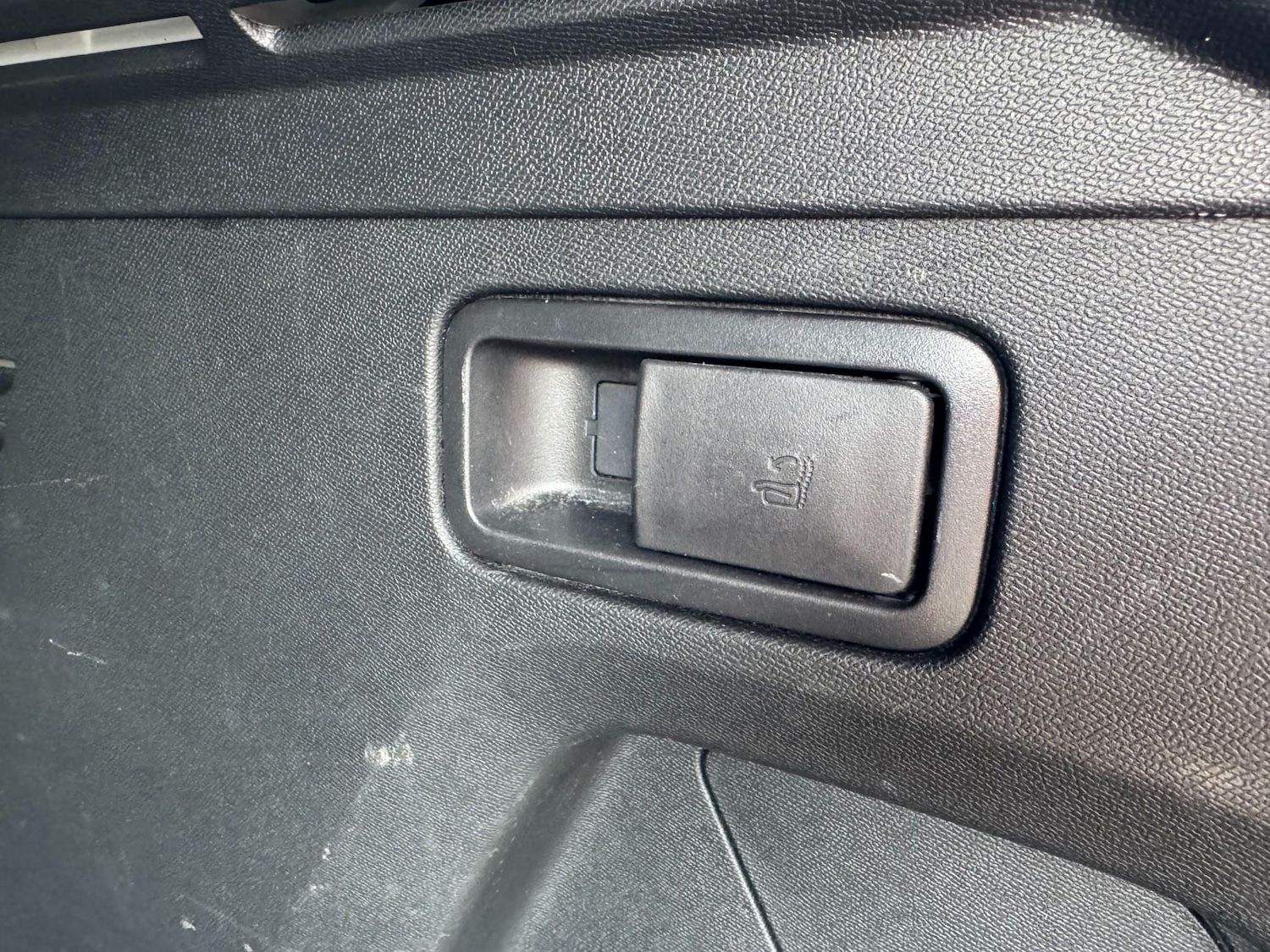 Used Peugeot 3008 2019 for sale - 78205924: Photo 23