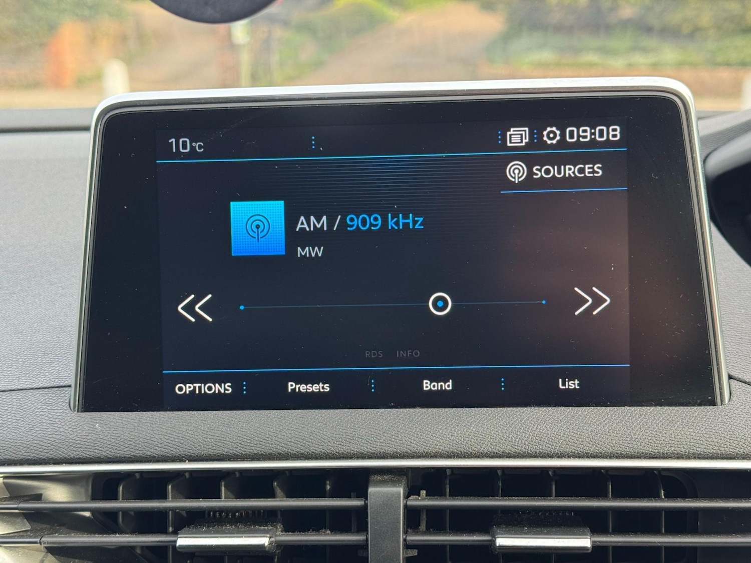 Used Peugeot 3008 2019 for sale - 78205924: Photo 32