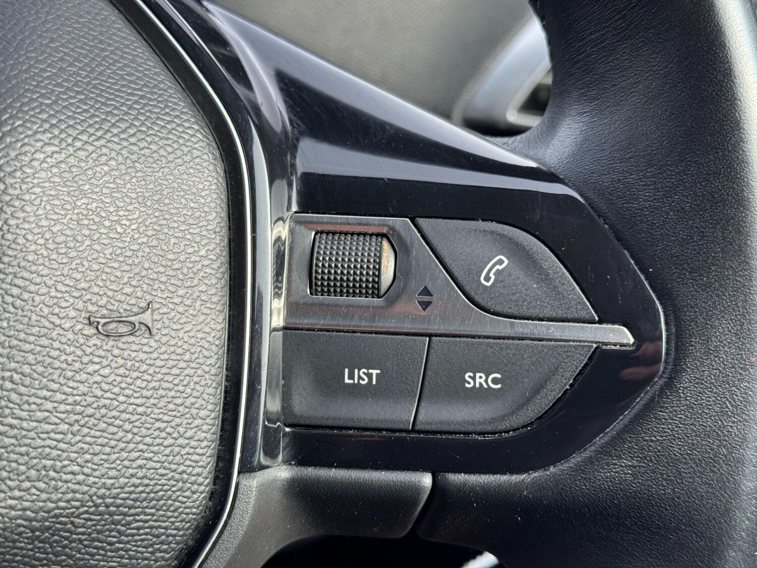 Used Peugeot 3008 2019 for sale - 78205924: Photo 51