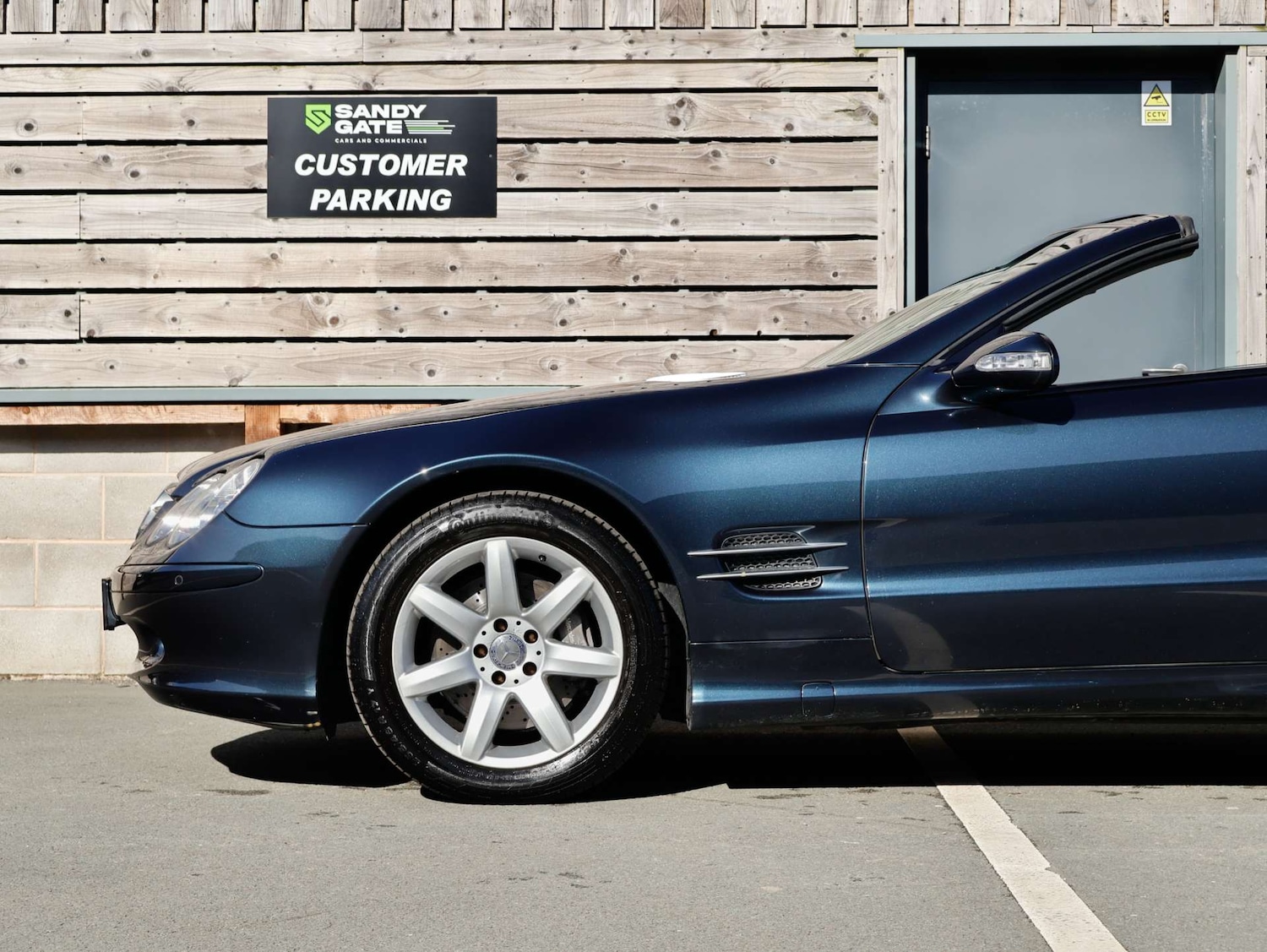 Used Mercedes-Benz SL 2003 for sale - 78064252: Photo 10