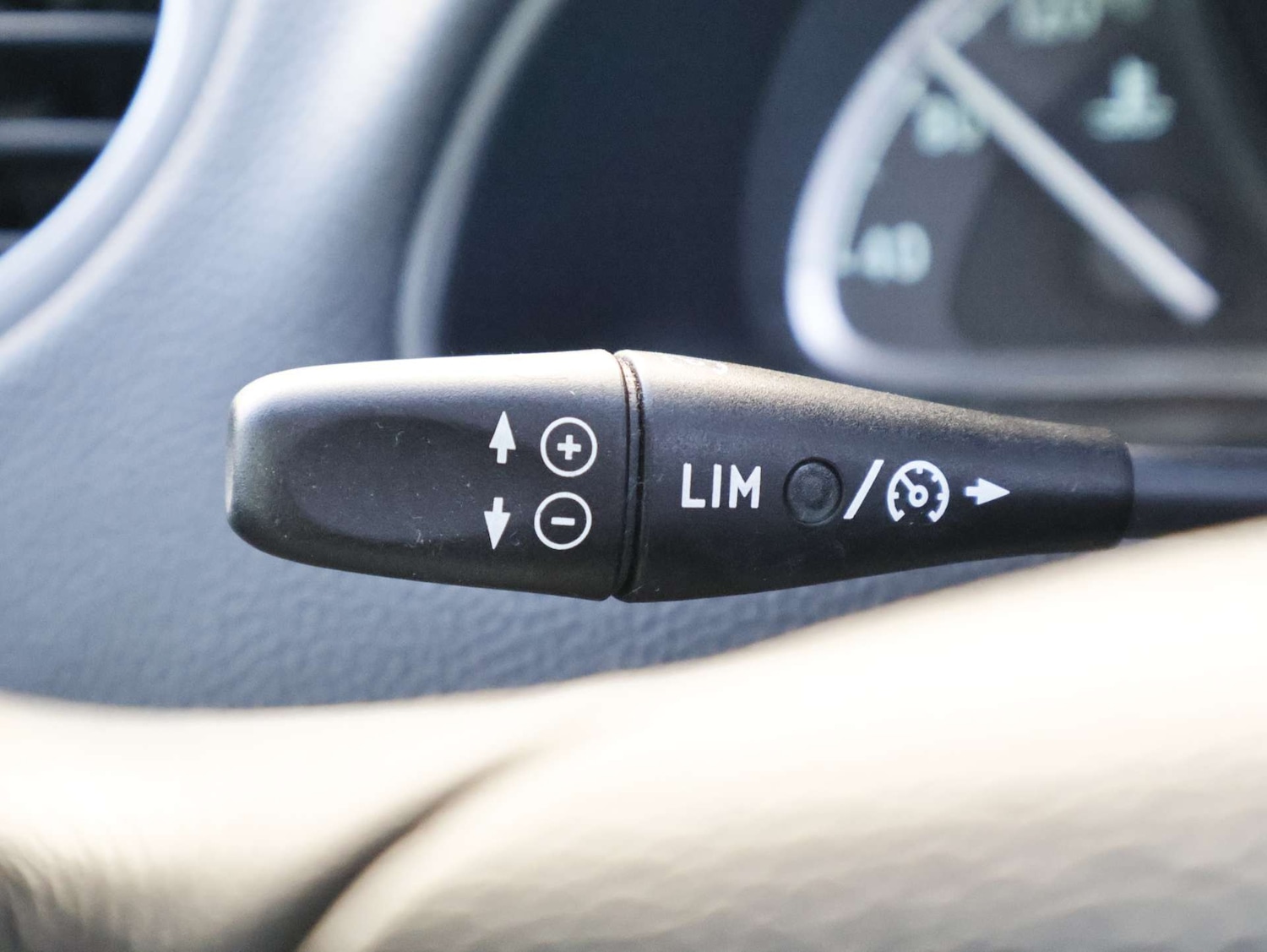 Used Mercedes-Benz SL 2003 for sale - 78064252: Photo 22