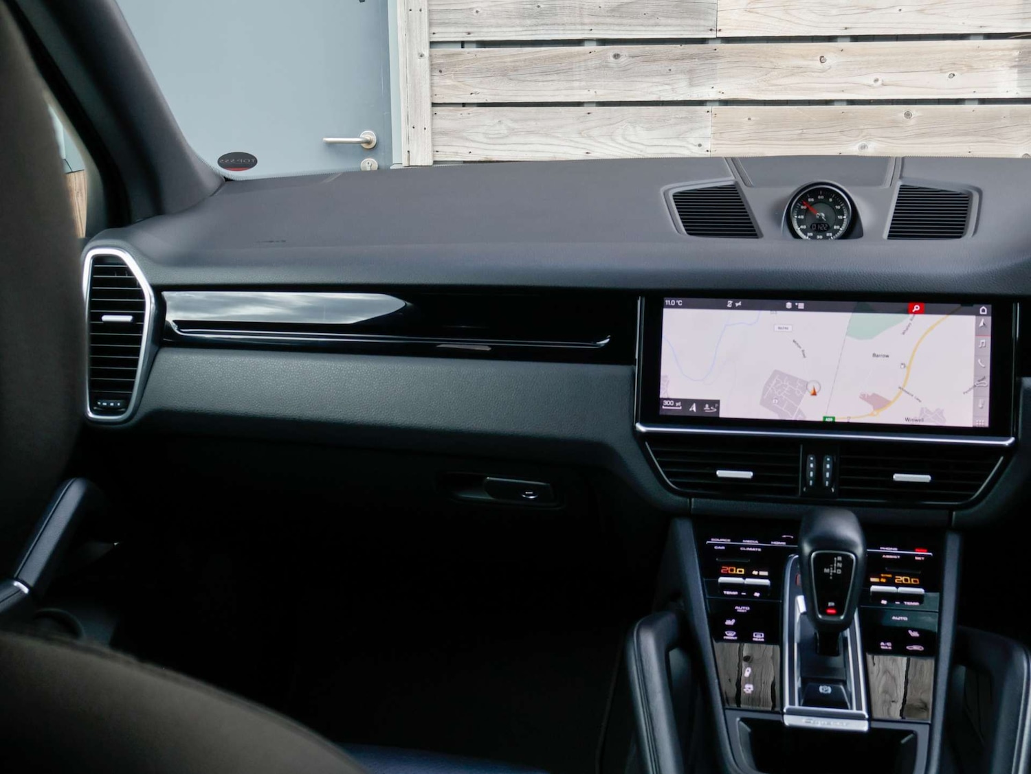 Used Porsche Cayenne 2018 for sale - 77640583: Photo 16