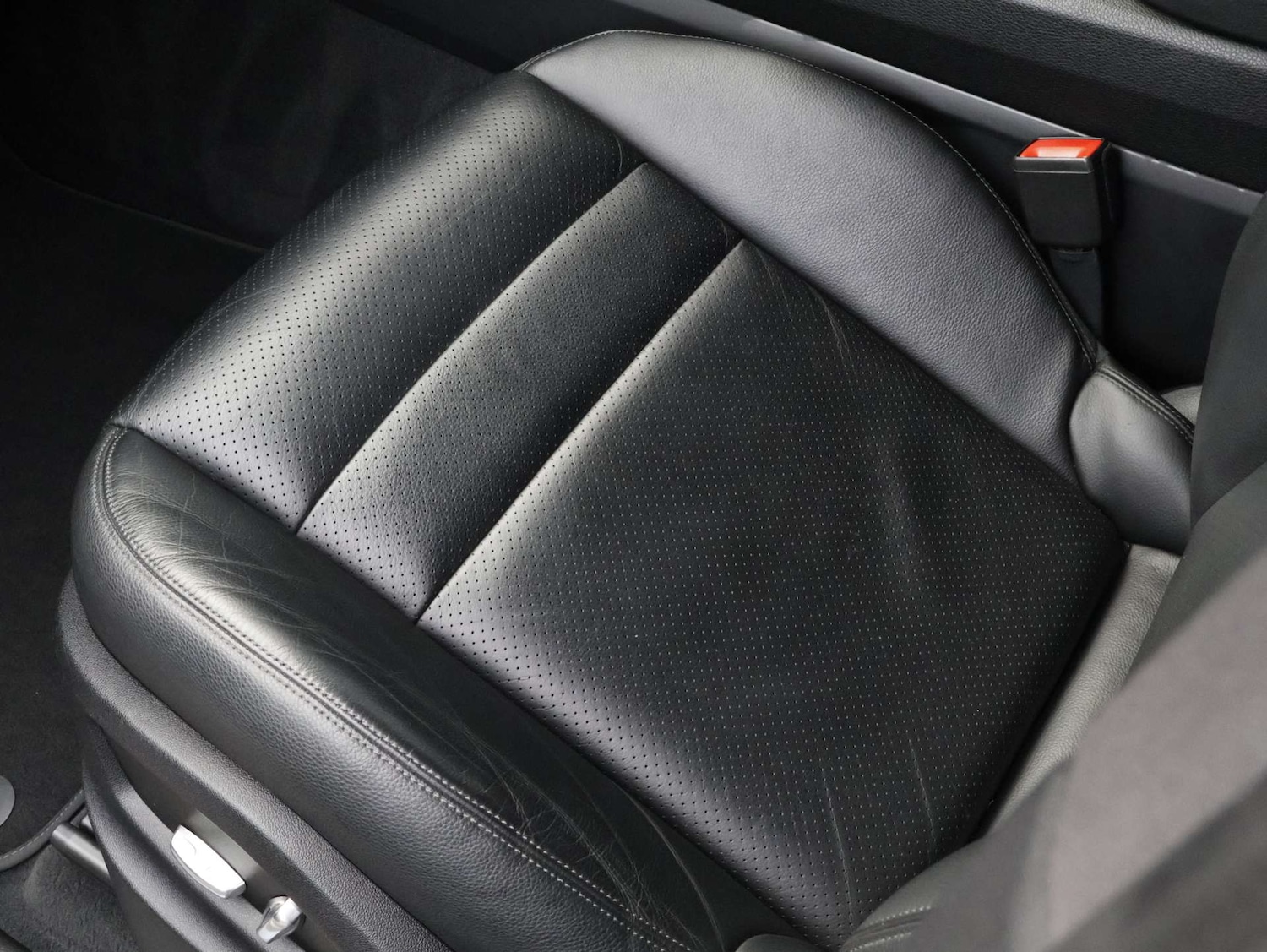 Used Porsche Cayenne 2018 for sale - 77640583: Photo 22