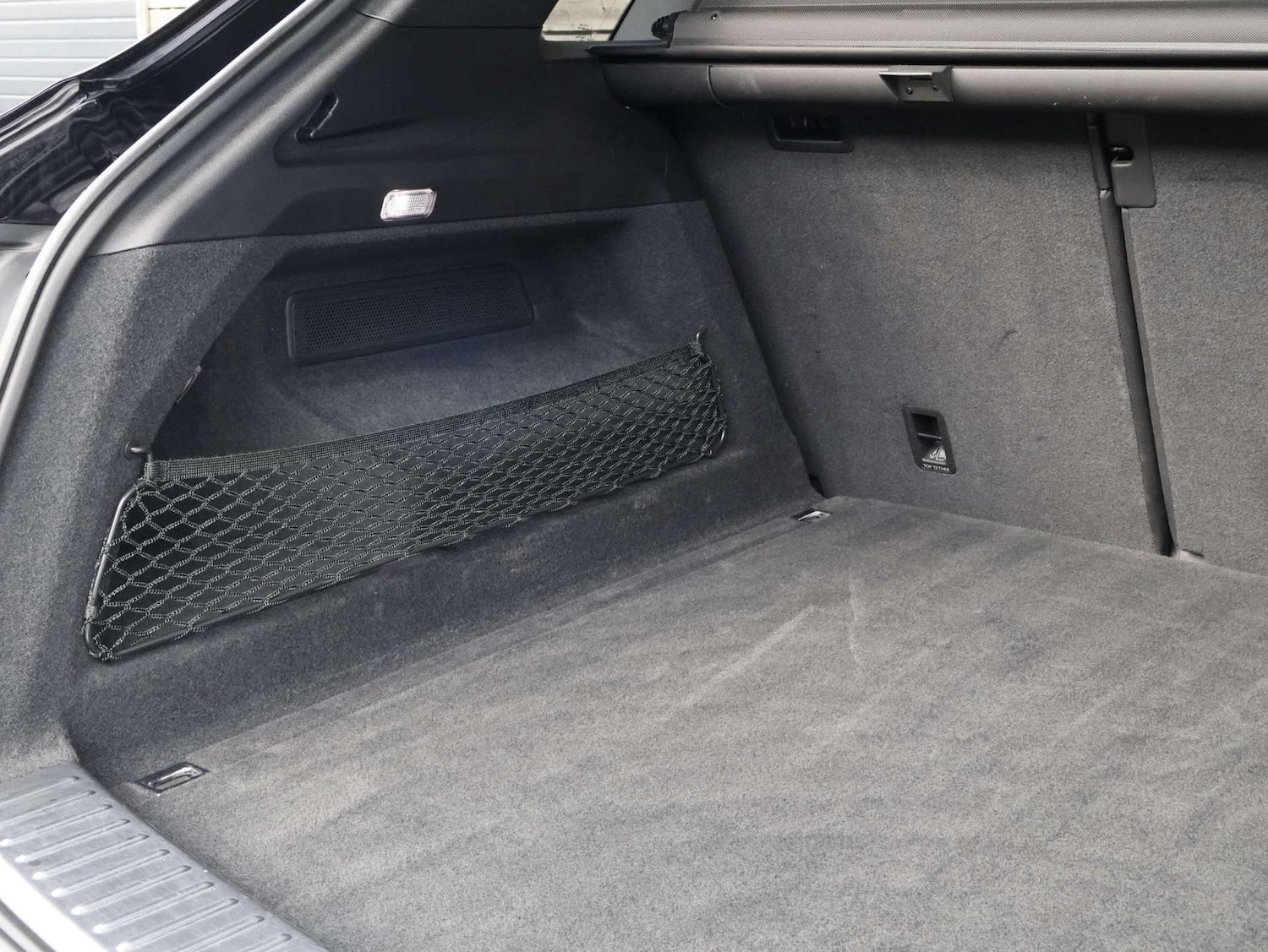 Used Porsche Cayenne 2018 for sale - 77640583: Photo 38