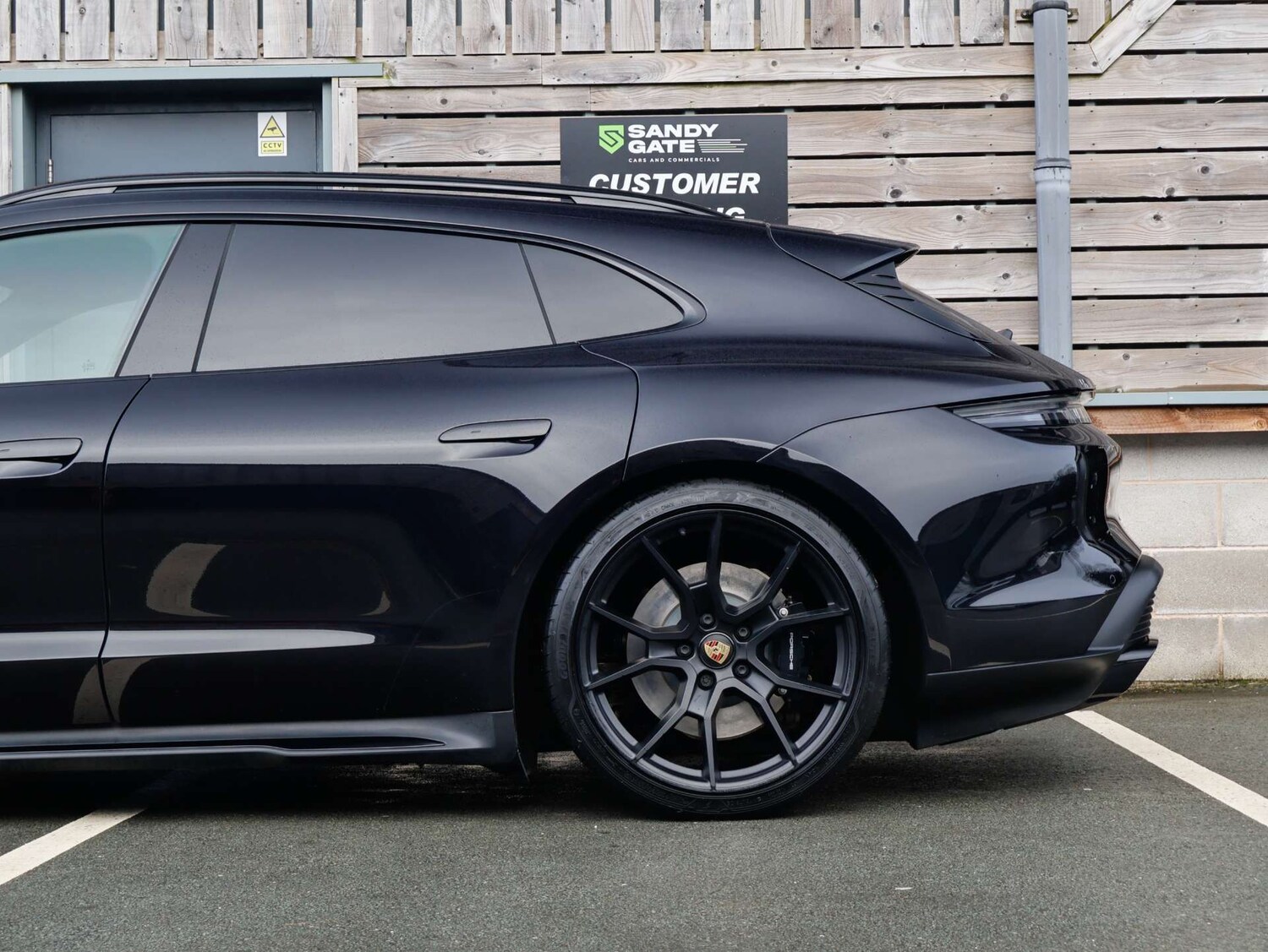 Used Porsche Taycan 2023 for sale - 77366821: Photo 10