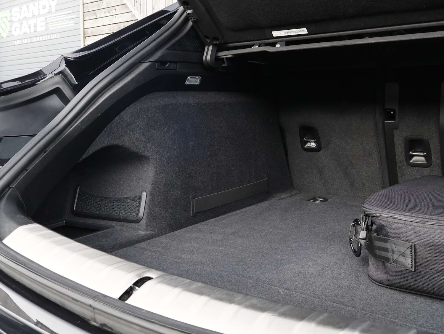 Used Porsche Taycan 2023 for sale - 77366821: Photo 44