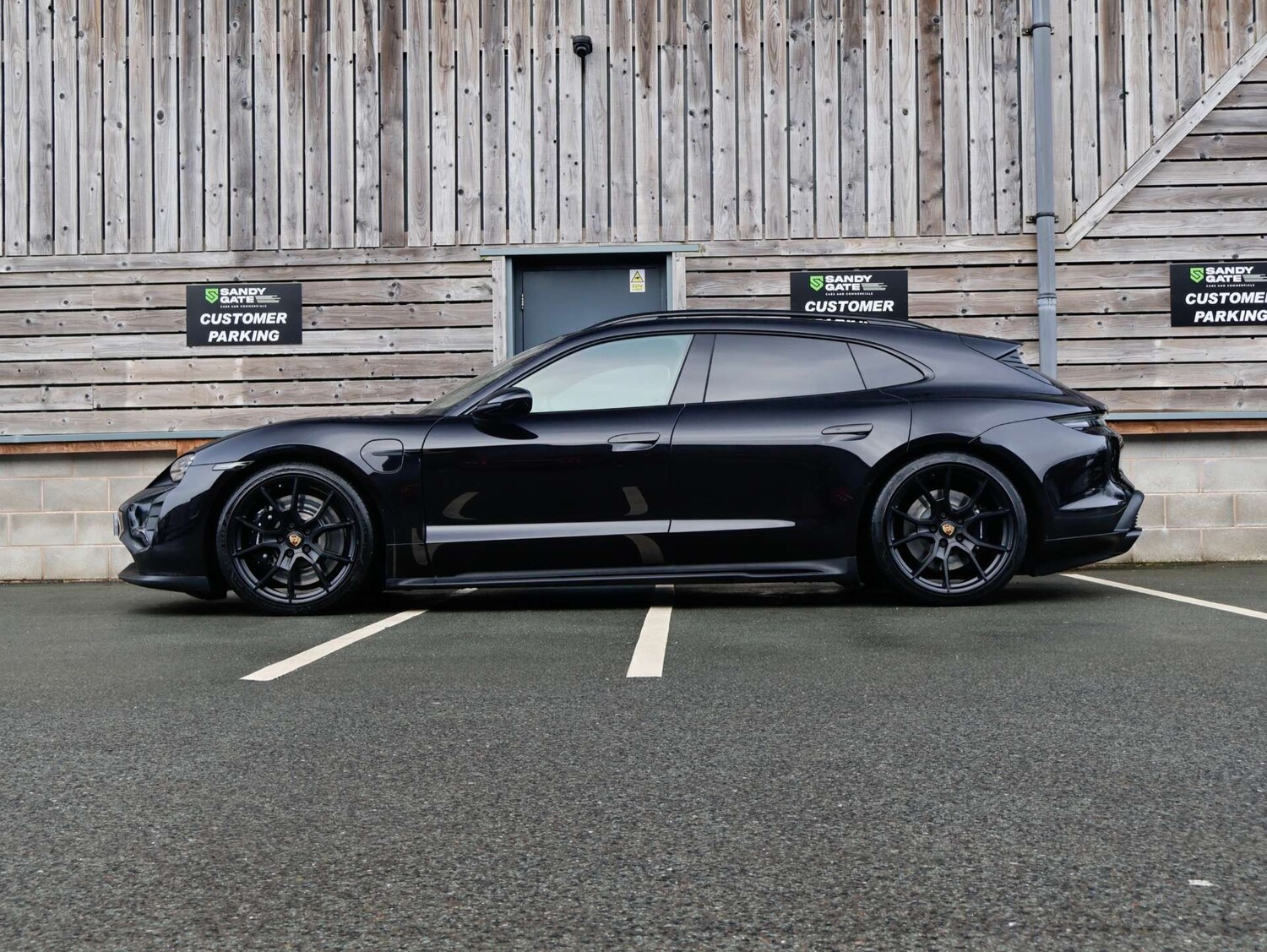 Used Porsche Taycan 2023 for sale - 77366821: Photo 7