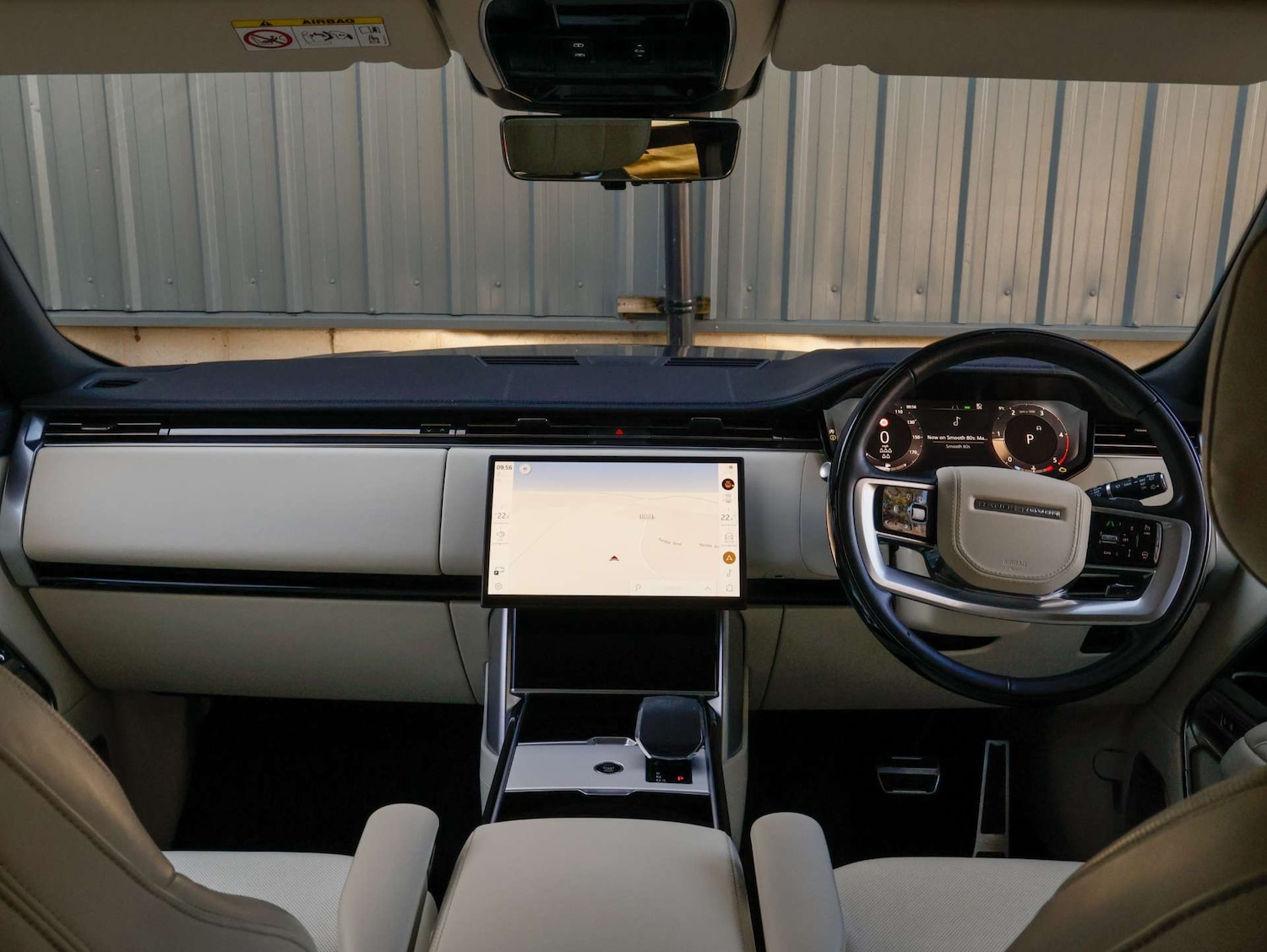 Used Land Rover Range Rover 2024 for sale - 77720469: Photo 13