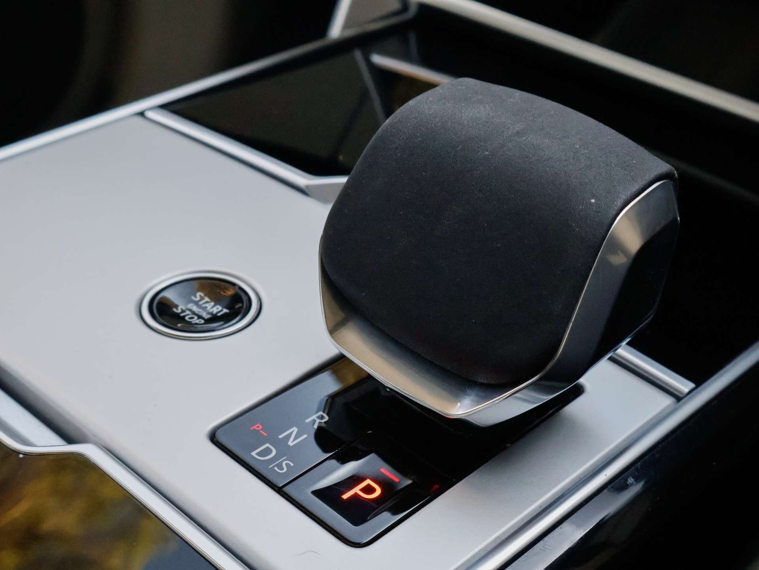 Used Land Rover Range Rover 2024 for sale - 77720469: Photo 35