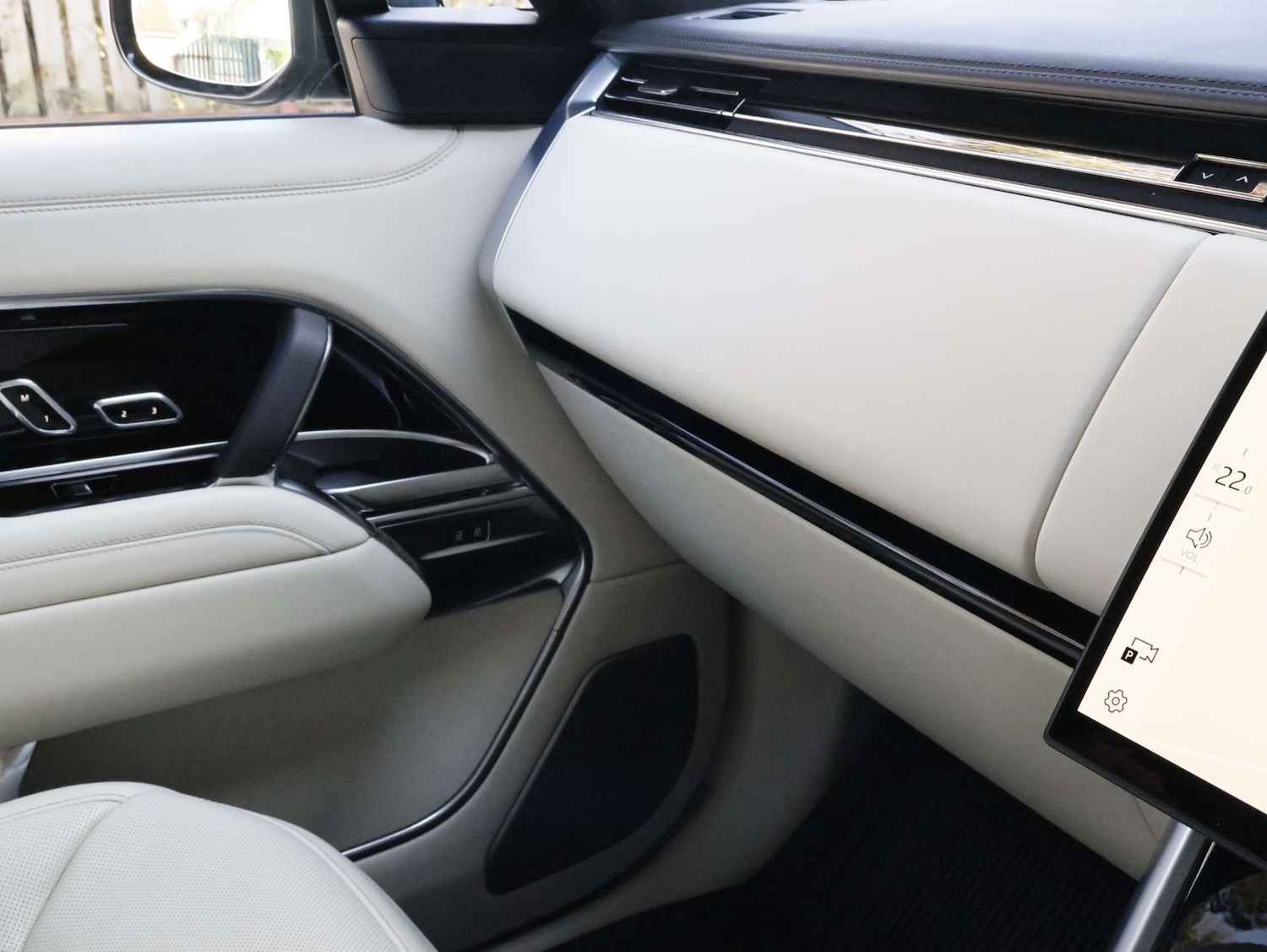 Used Land Rover Range Rover 2024 for sale - 77720469: Photo 41