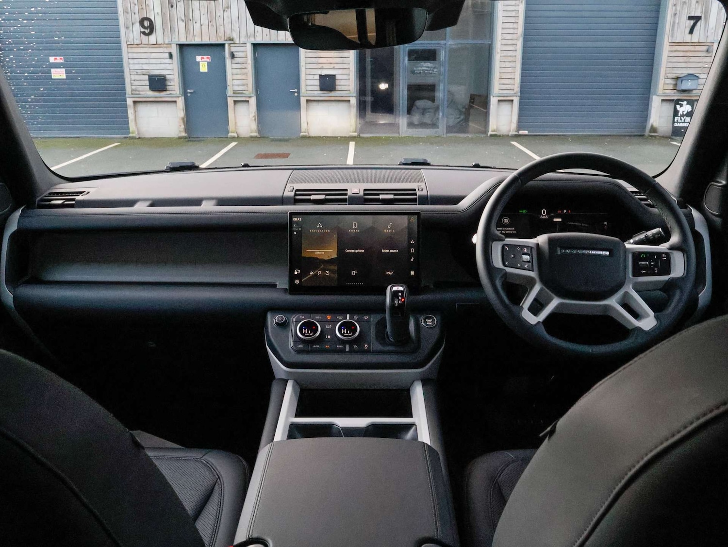 Used Land Rover Defender 2025 for sale - 77115876: Photo 19