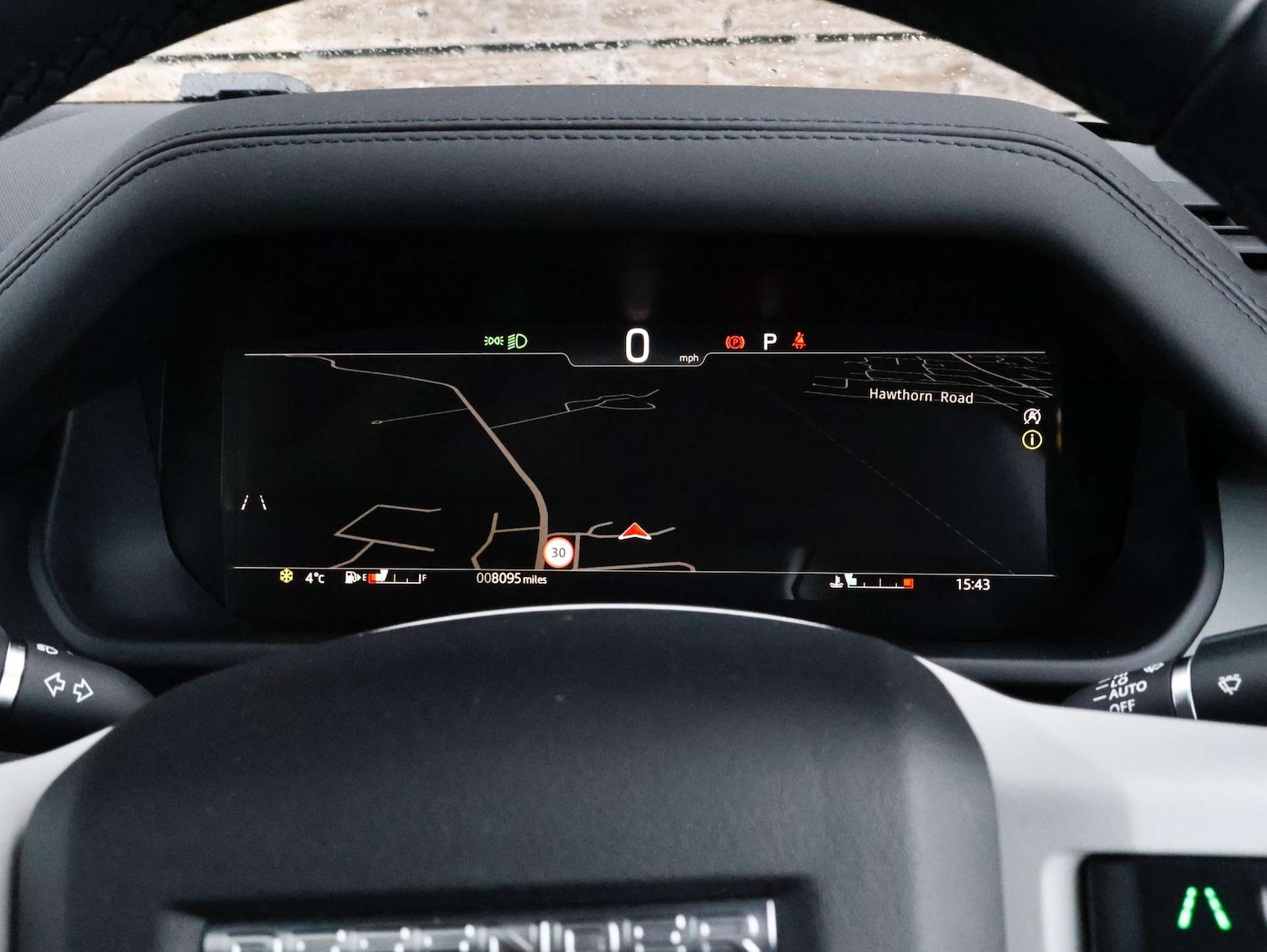 Used Land Rover Defender 2025 for sale - 77115876: Photo 32