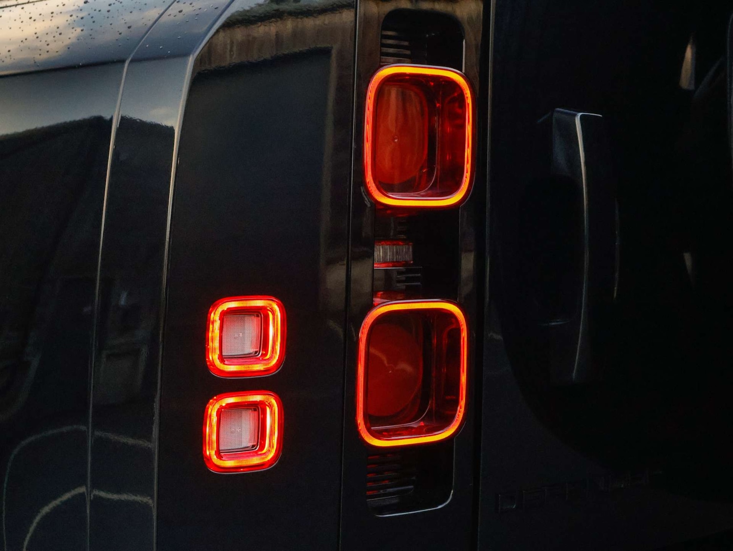 Used Land Rover Defender 2025 for sale - 77115876: Photo 52