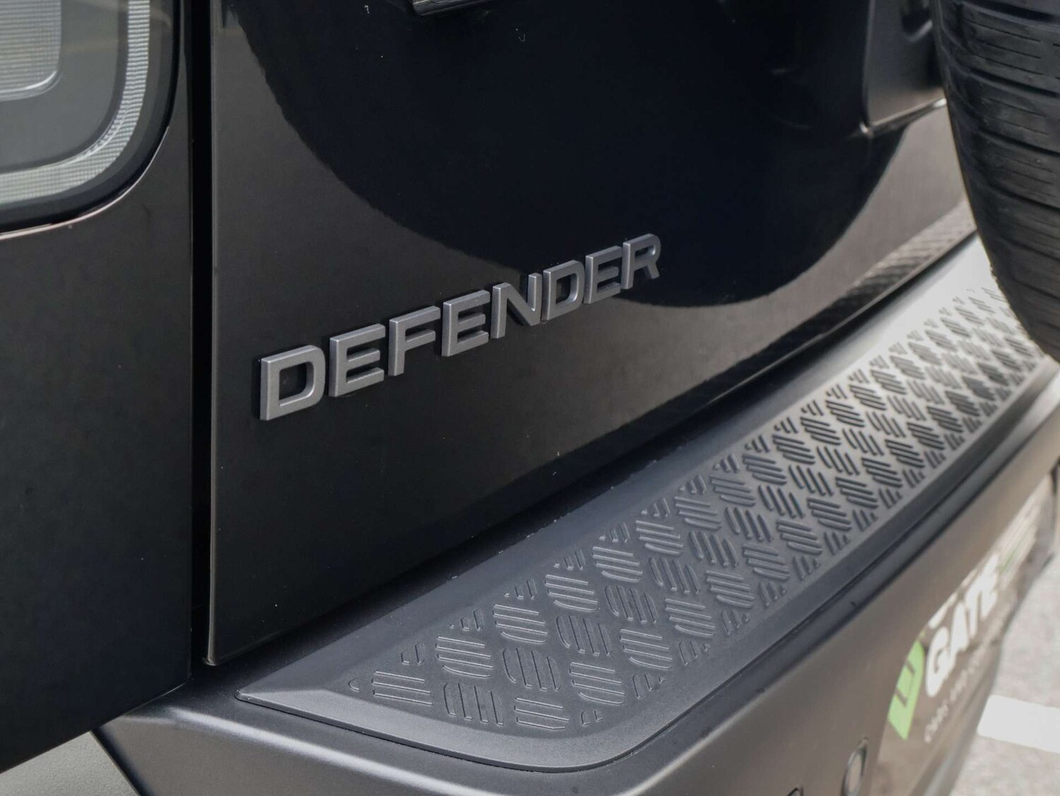 Used Land Rover Defender 110 2026 for sale - 77963171: Photo 44