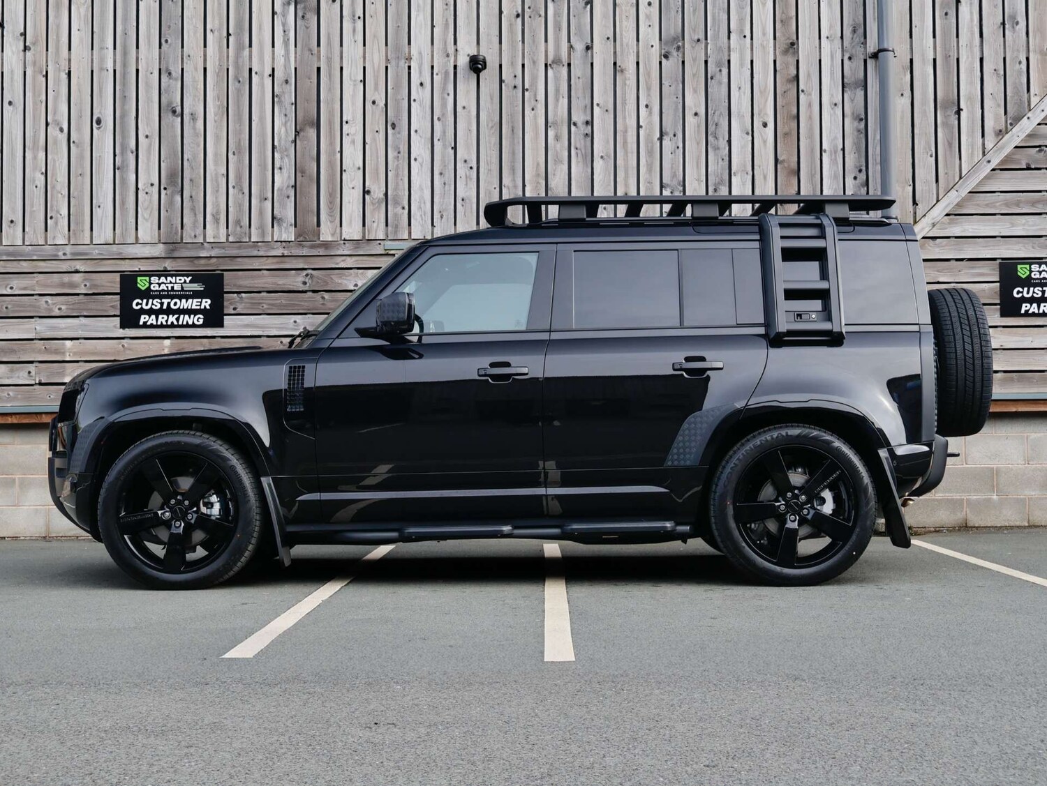 Used Land Rover Defender 110 2026 for sale - 77963171: Photo 6