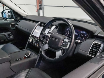Used Land Rover Discovery 2021 for sale - 78236848: Photo