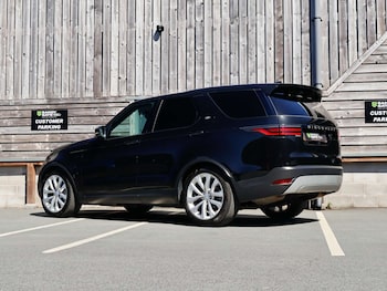 Used Land Rover Discovery 2021 for sale - 78236848: Photo