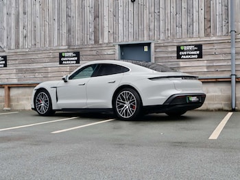 Used Porsche Taycan 2023 for sale - 77380712: Photo