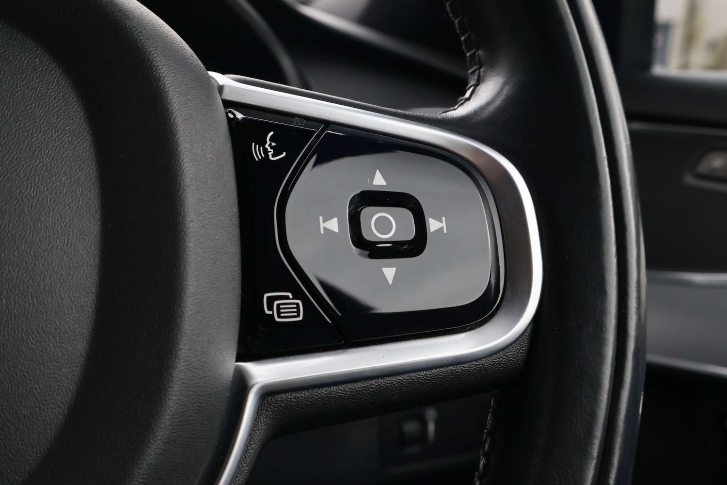 Used Volvo XC90 2018 for sale - 77818754: Photo 24