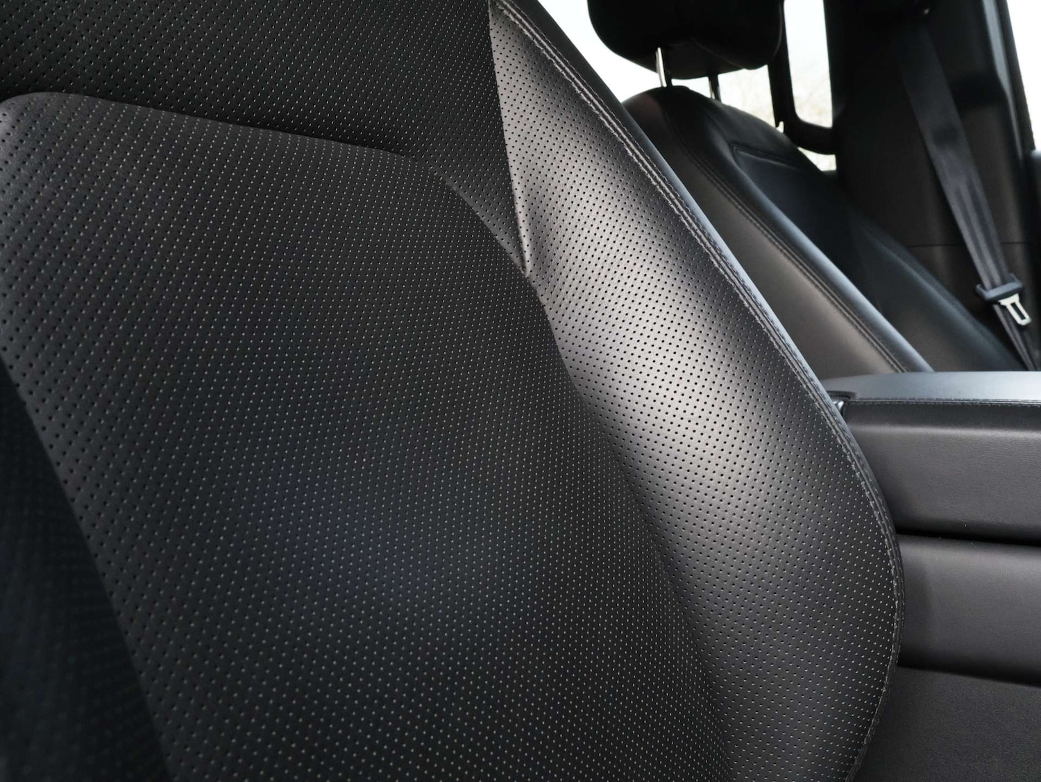 Used Land Rover Defender 2023 for sale - 77963166: Photo 21