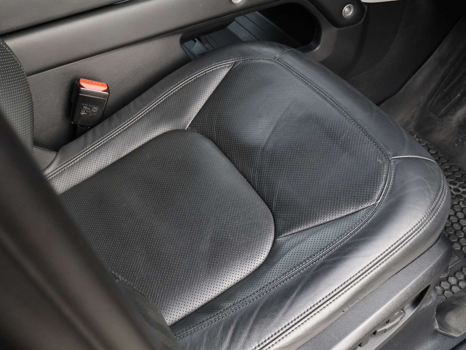 Used Land Rover Defender 2023 for sale - 77963166: Photo 22