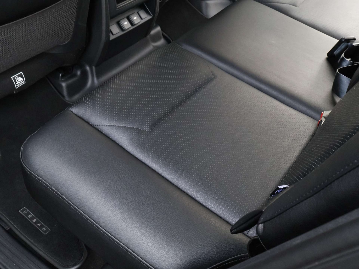 Used Land Rover Defender 2023 for sale - 77963166: Photo 27