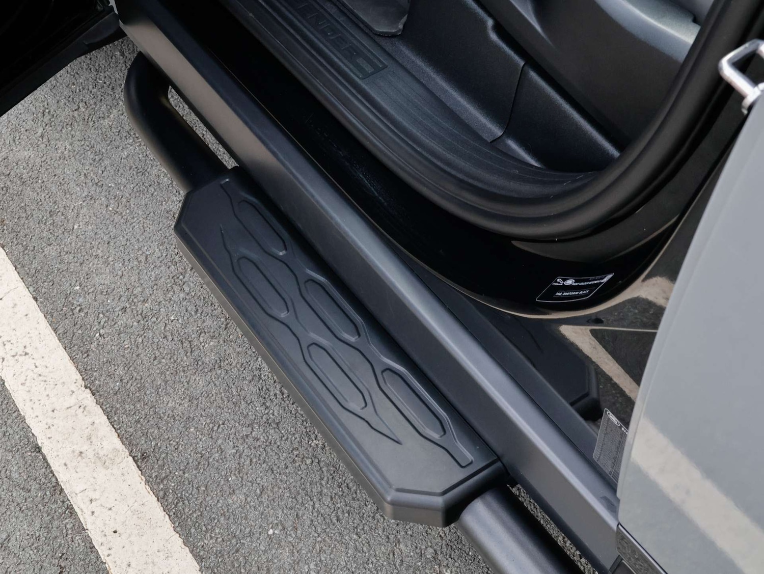 Used Land Rover Defender 2023 for sale - 77963166: Photo 29