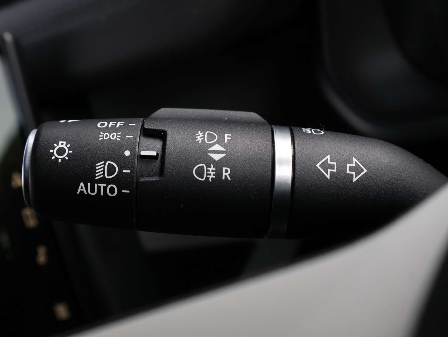 Used Land Rover Defender 2023 for sale - 77963166: Photo 38